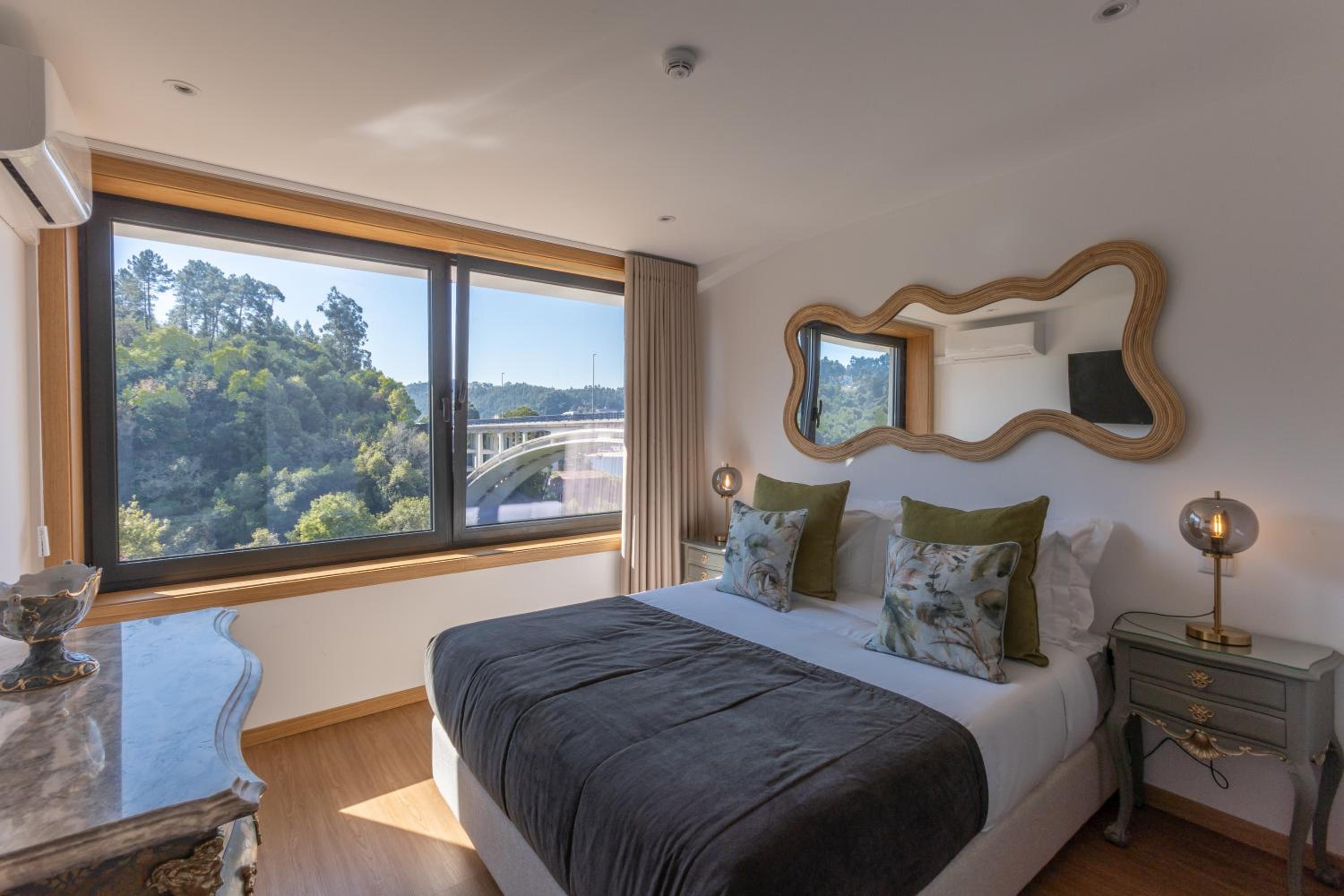Family Two-Bedroom Apartment with View
