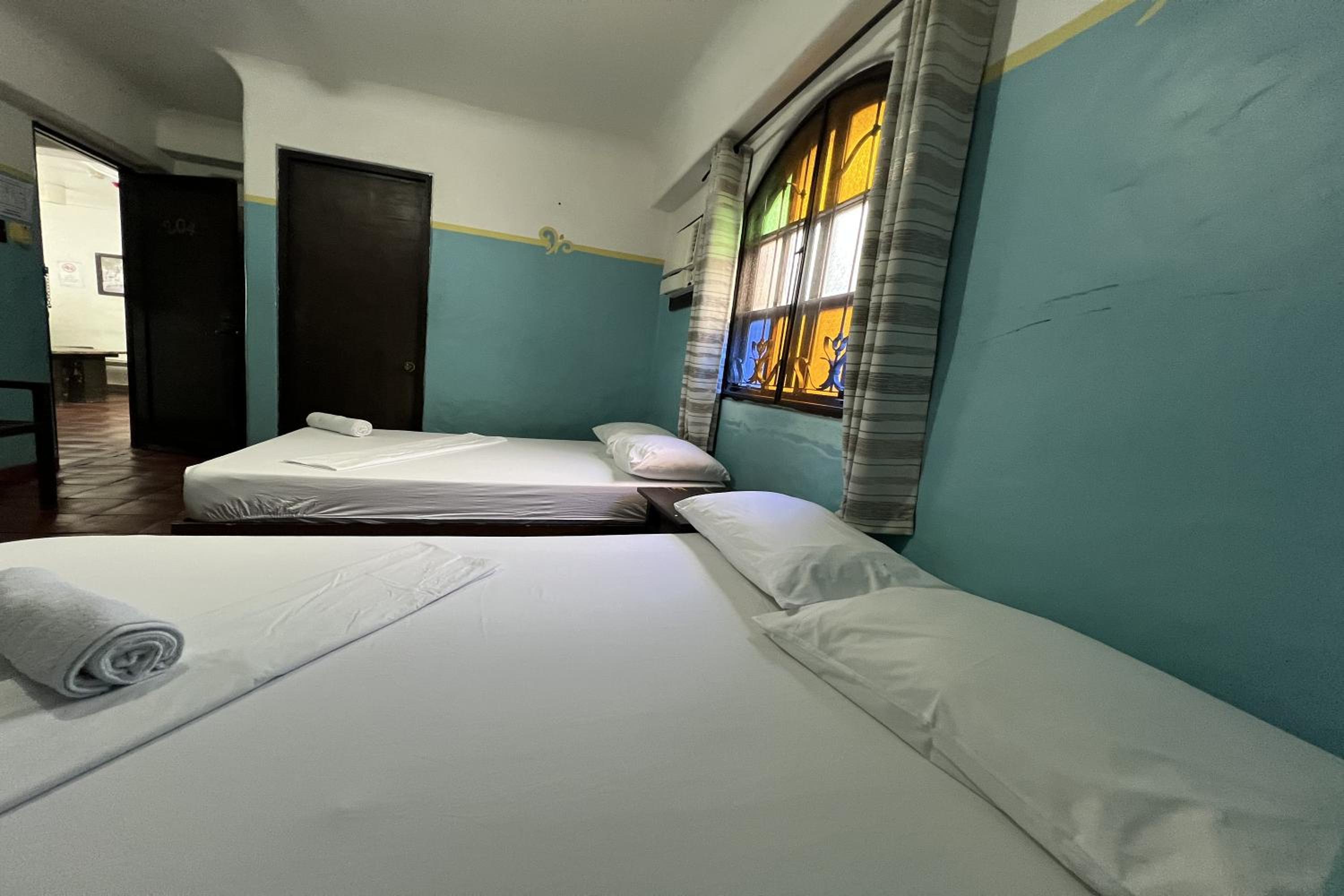 Large Double Room photo 2