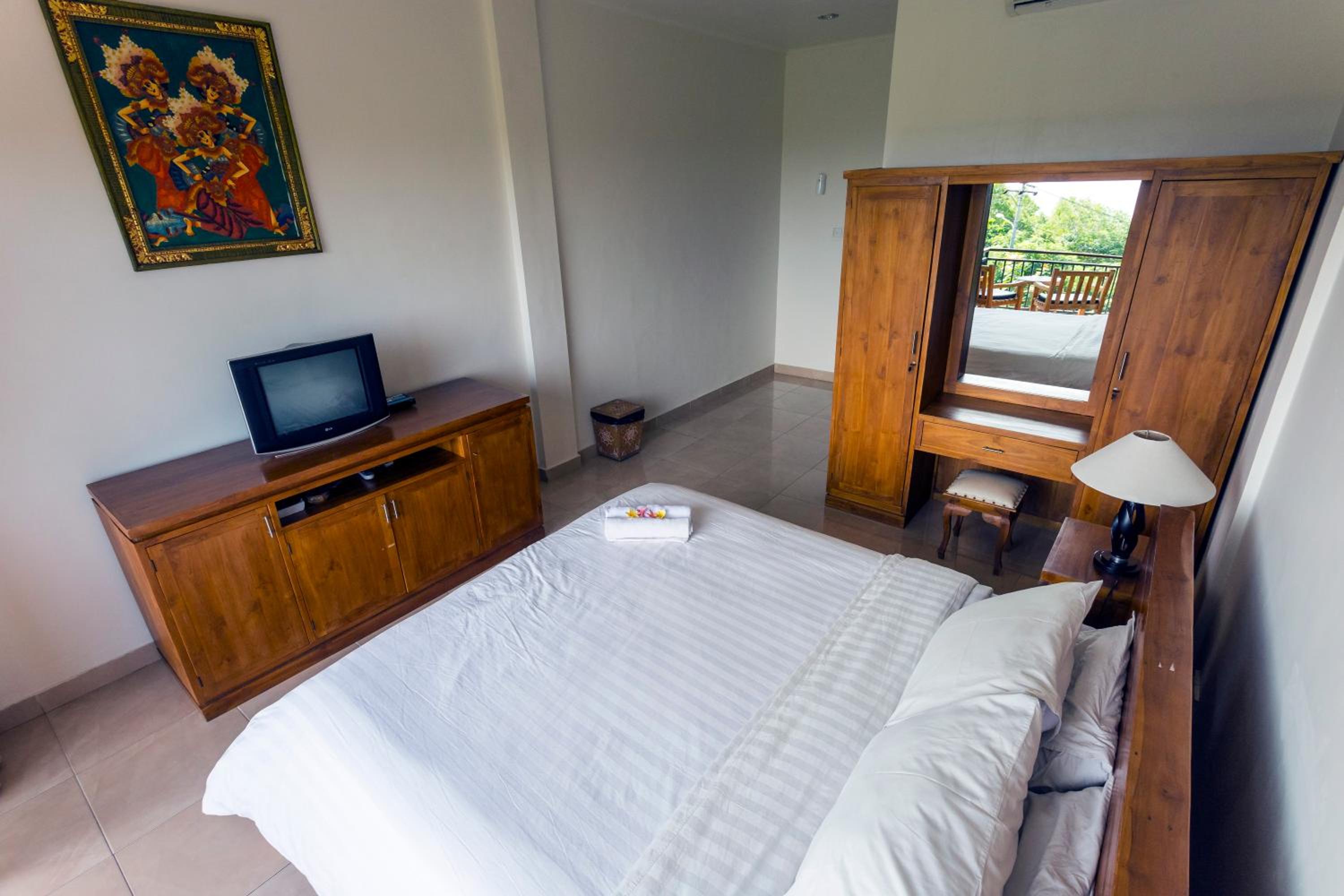 Deluxe Double or Twin Room with Balcony - Photo 5