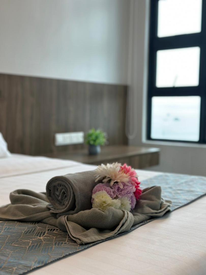 Superior Suite - Photo 7