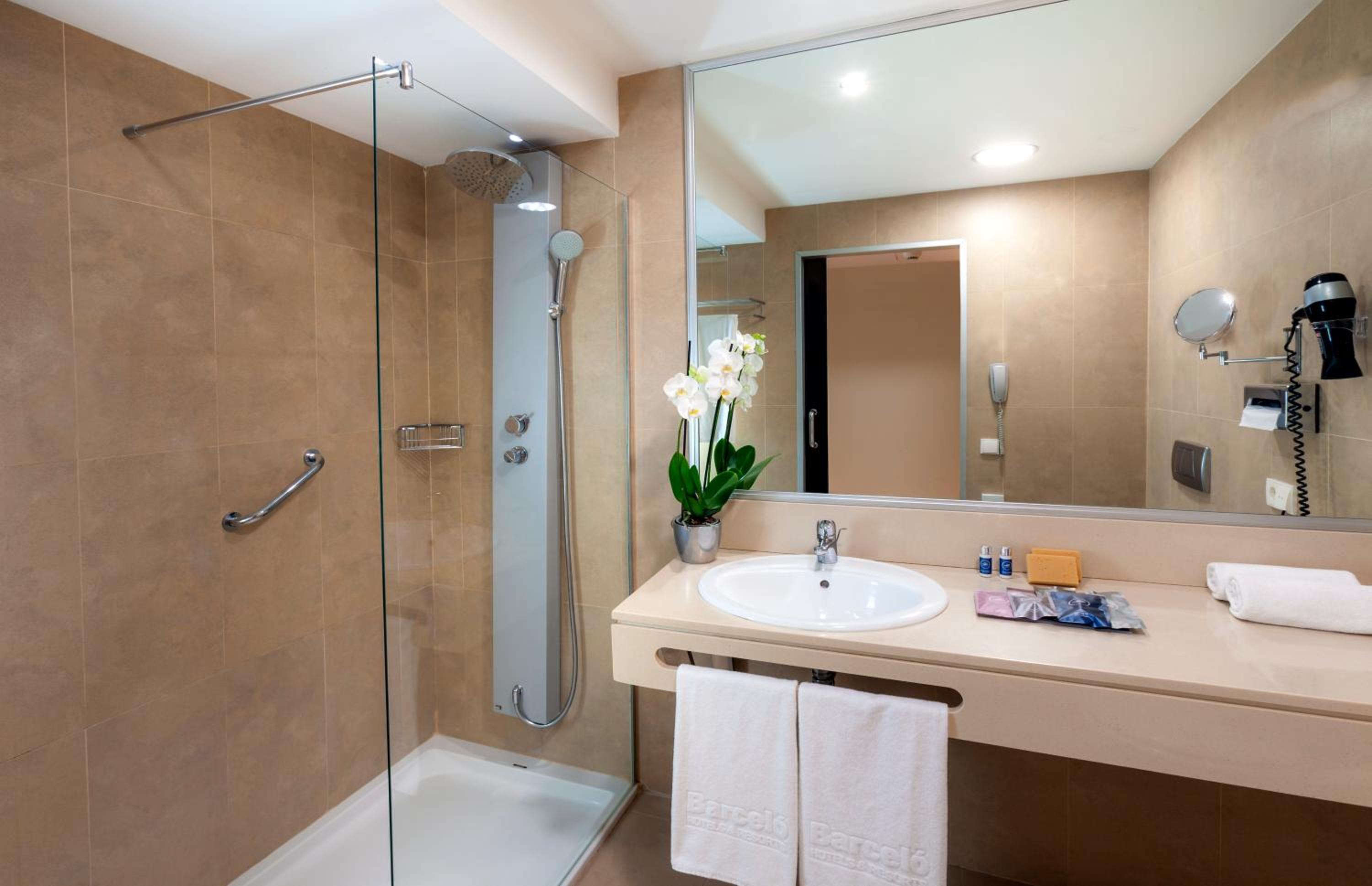 Junior Suite - Photo 2