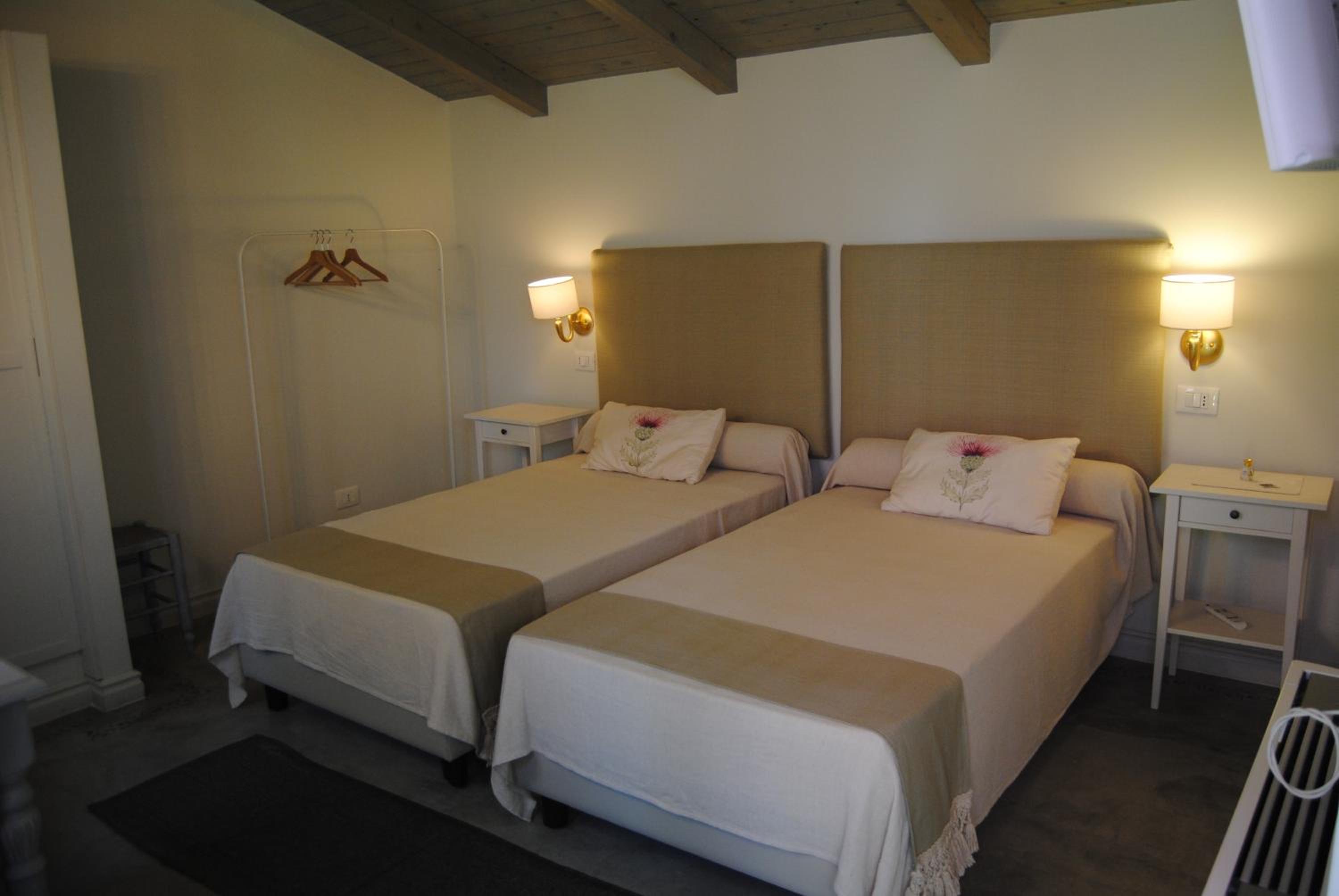 Twin Room photo 1