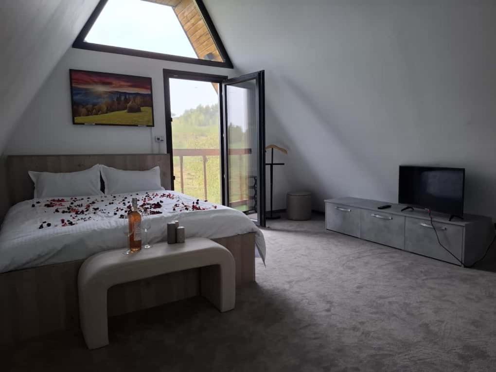 Double or Twin Room photo 3