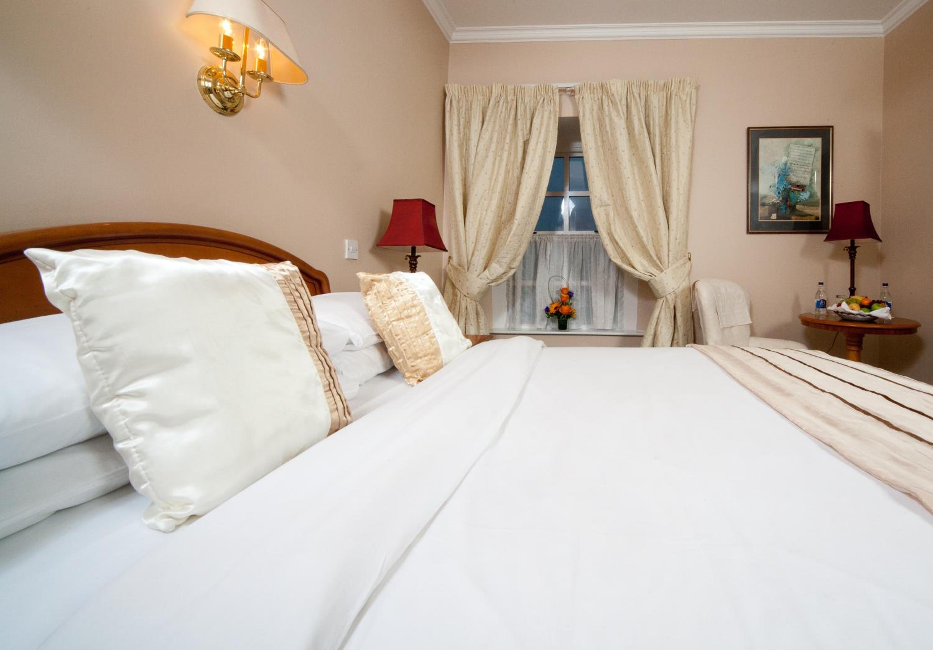 Double Room - Photo 4
