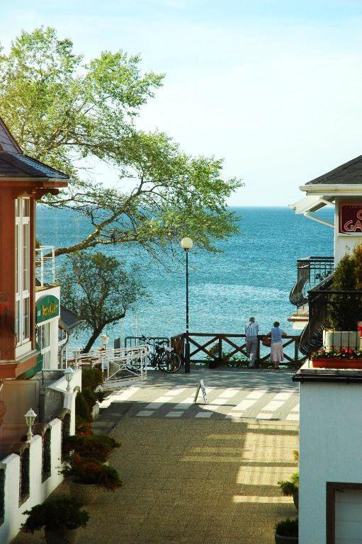 Double Room with Sea View - Photo 3