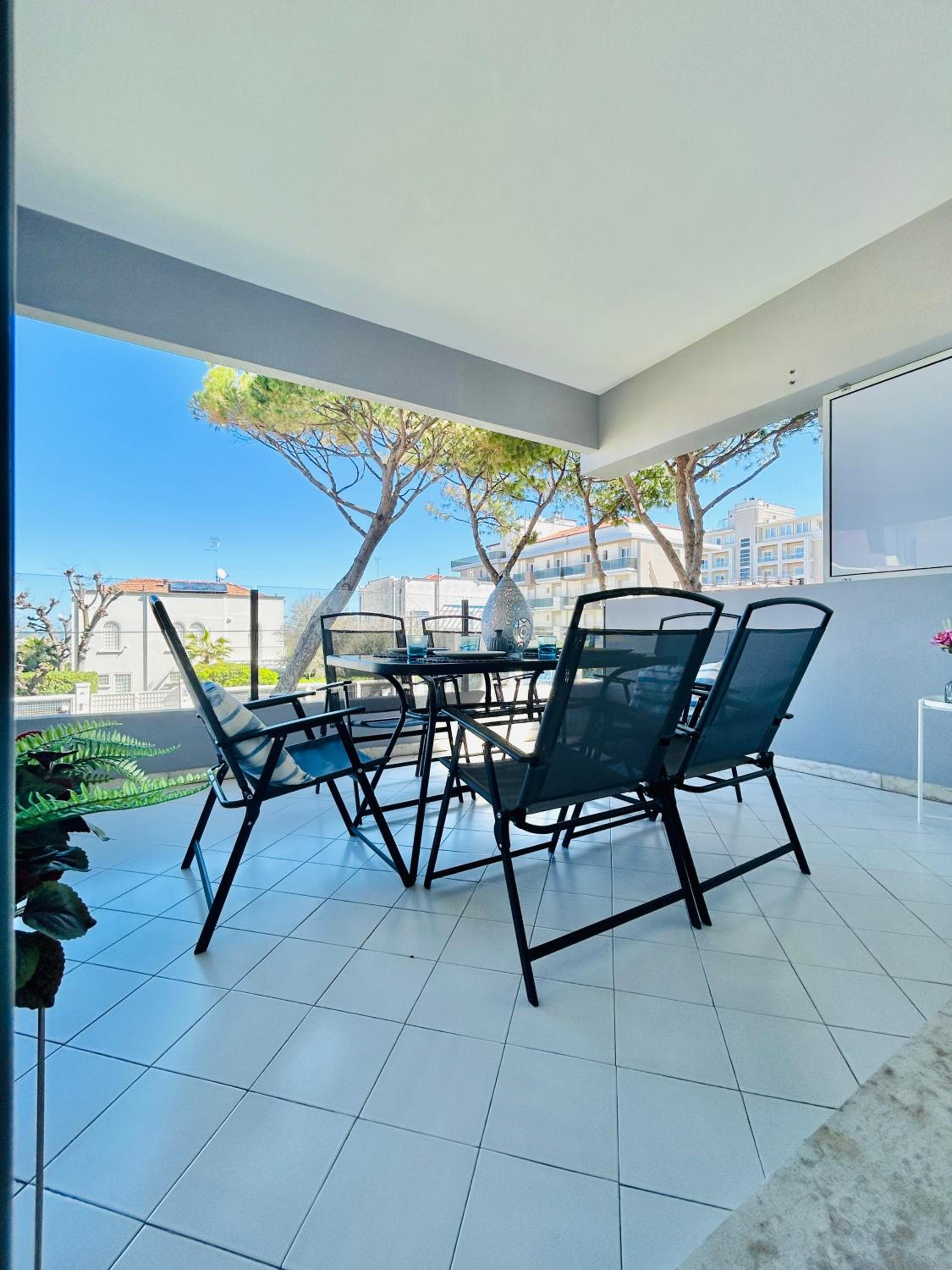 Two-Bedroom Apartment with Sea View