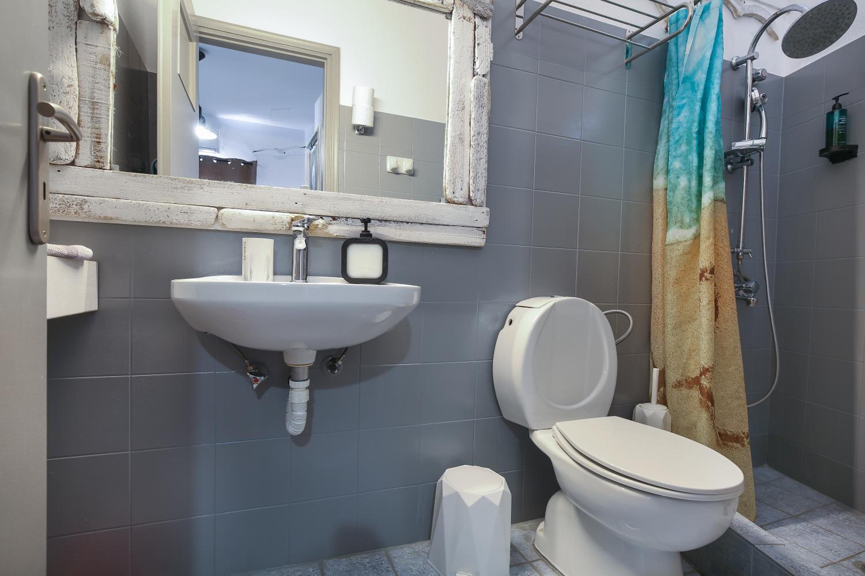 Economy Double or Twin Room