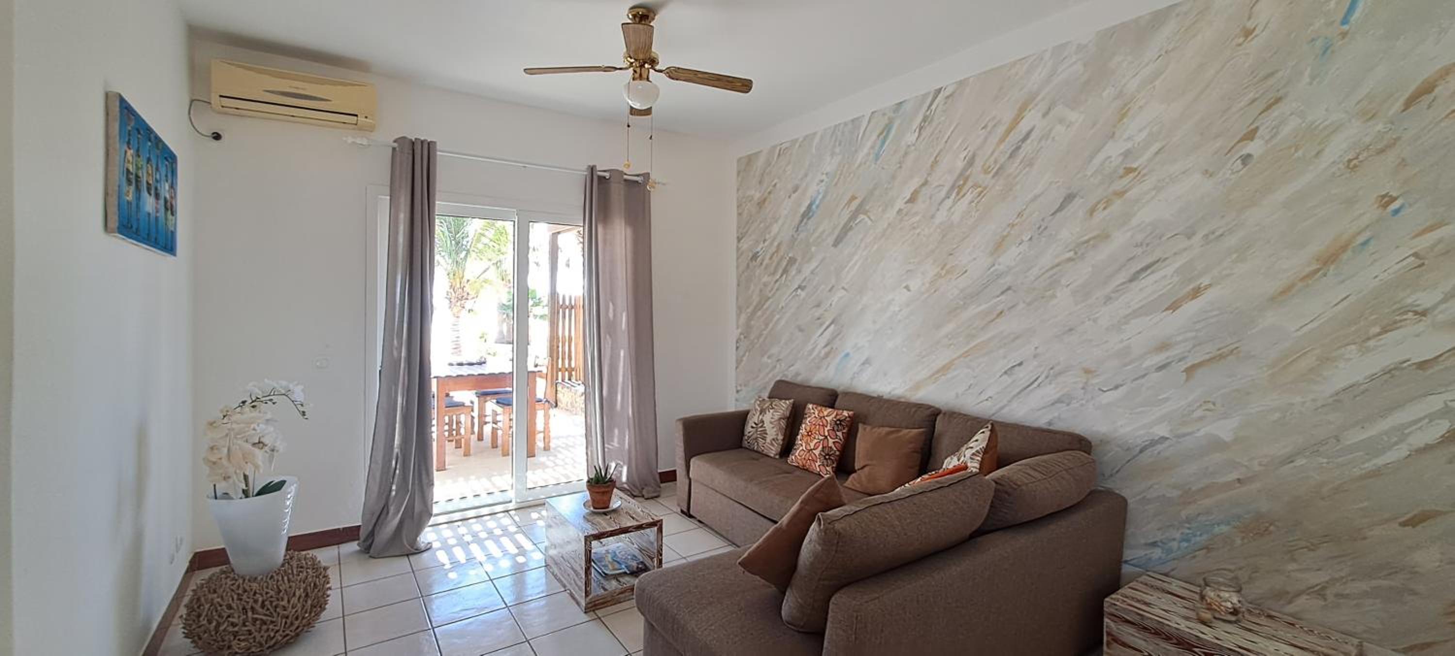 Bungalow with Sea View photo 3