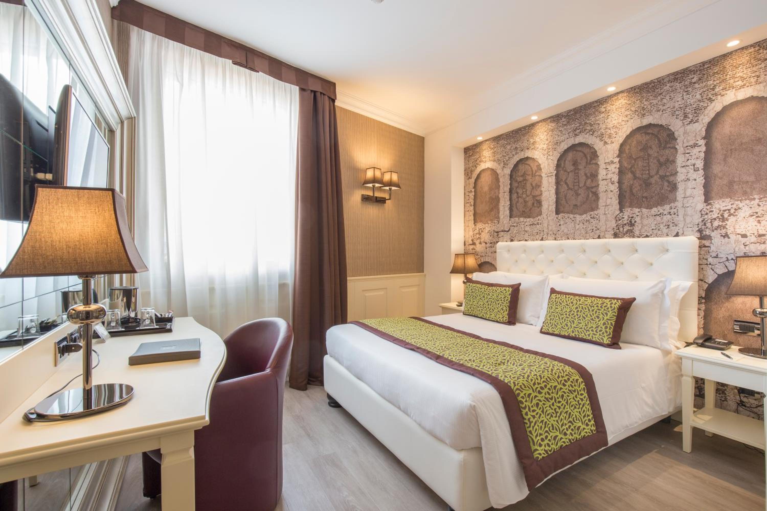 Deluxe Double Room - Photo 4