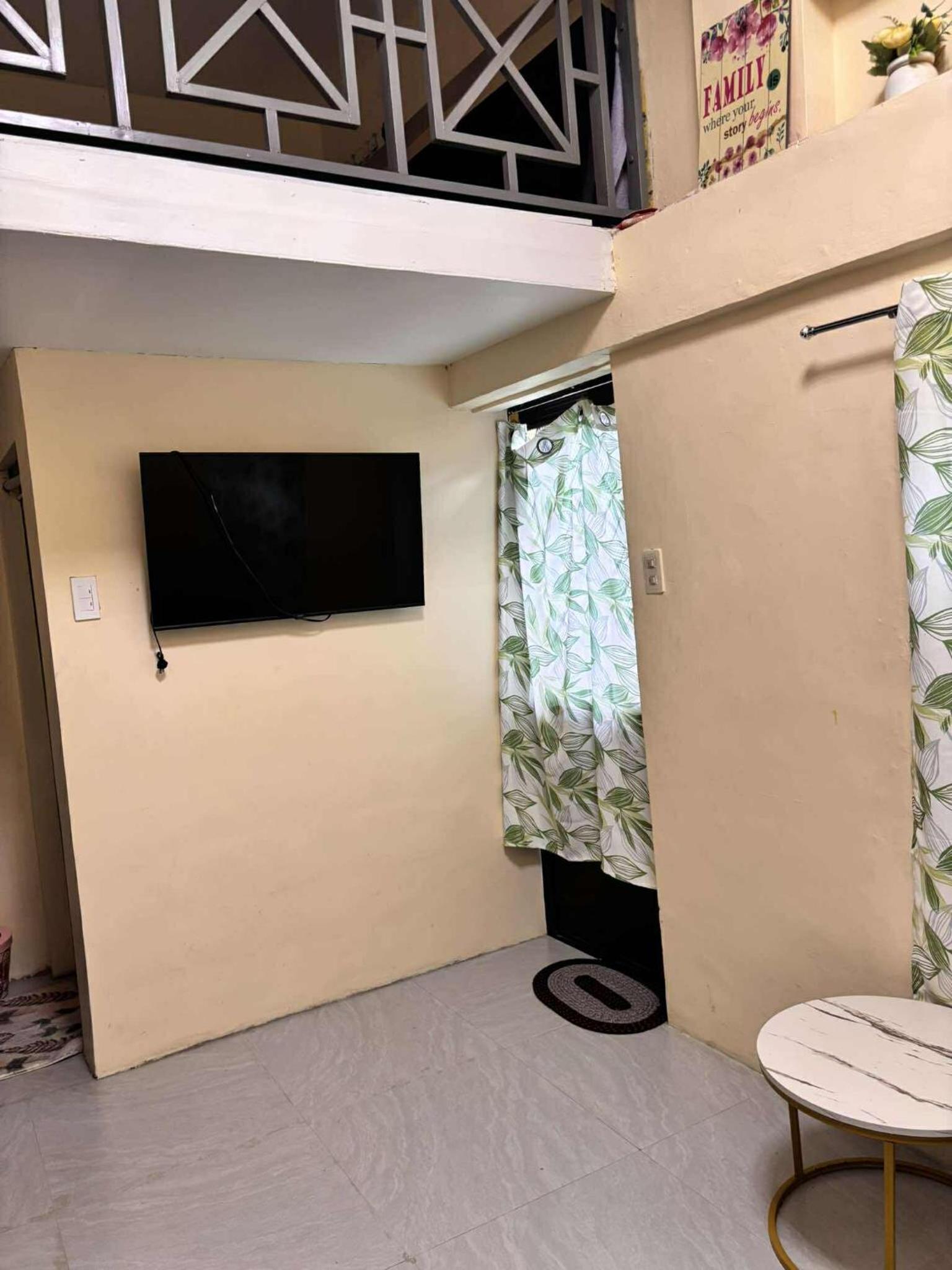 Budget Double Room photo 2