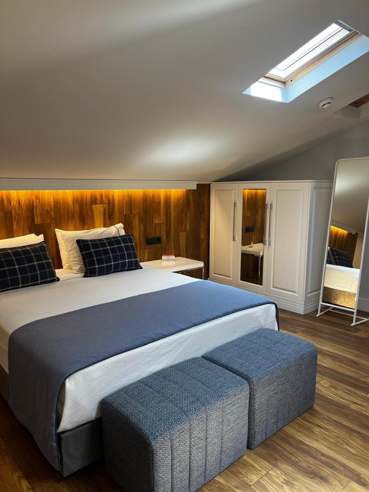 Economy Double Room