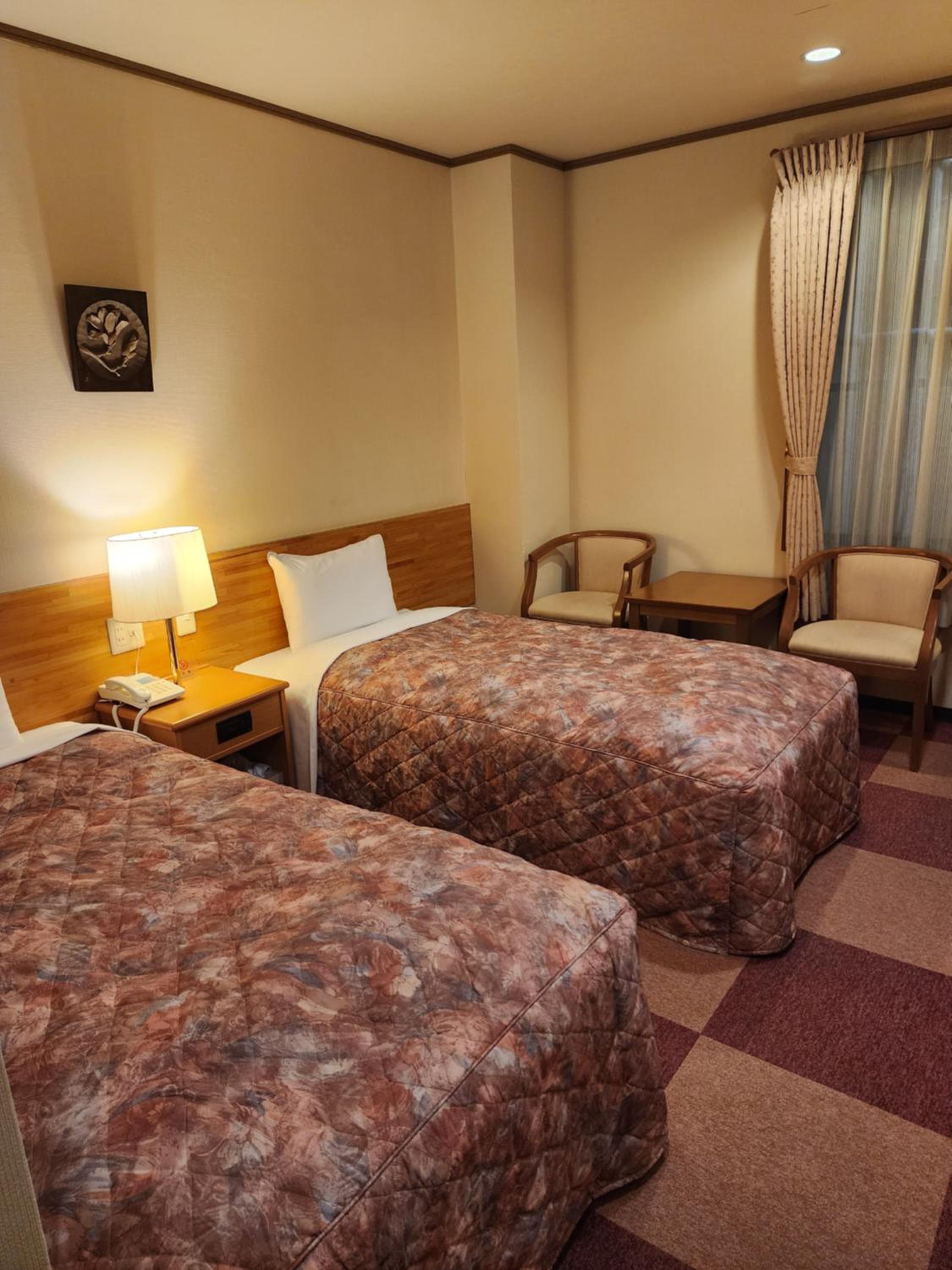 Economy Twin Room