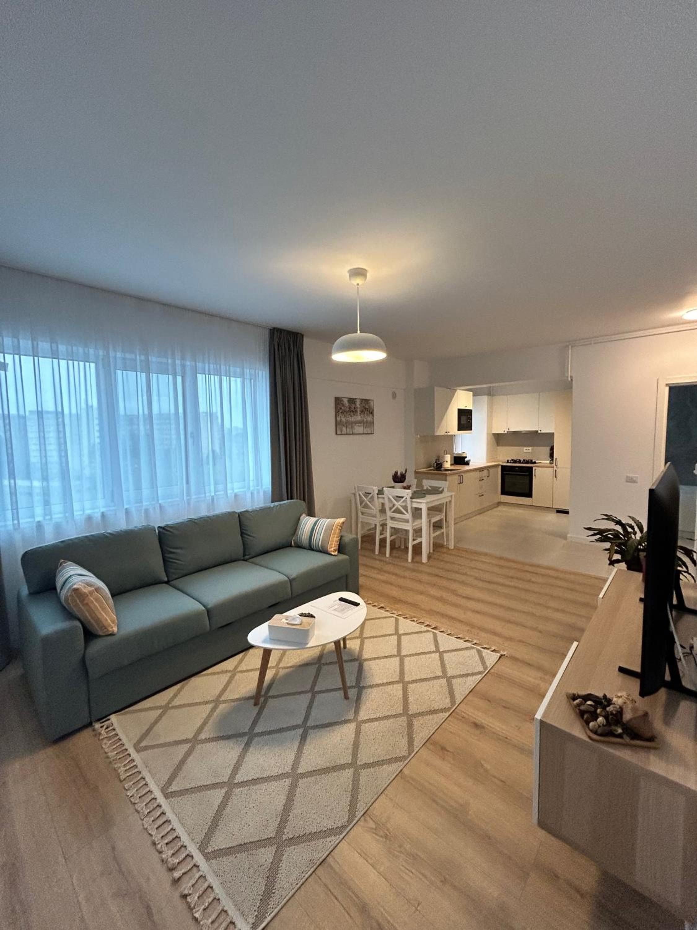 Superior One-Bedroom Apartment with Balcony