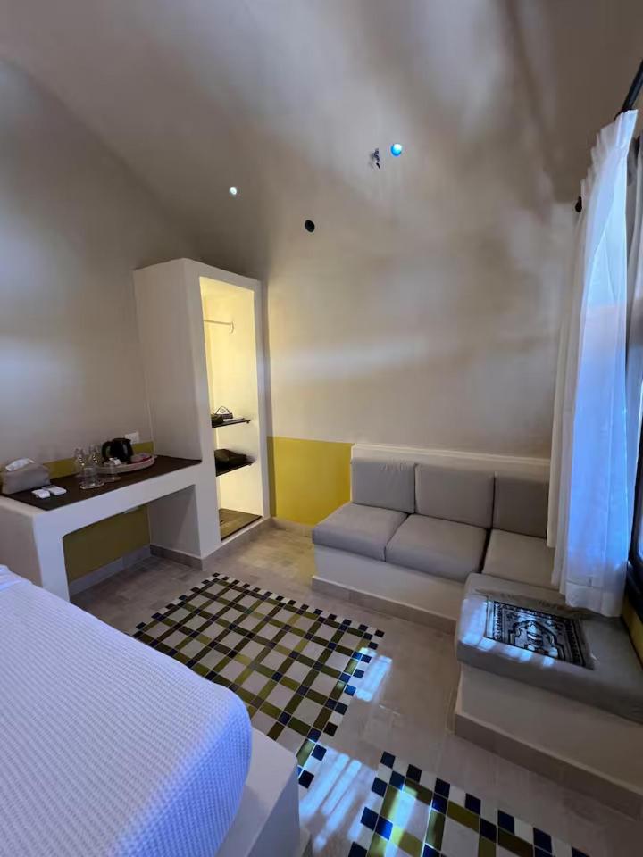 King Room with Lake View photo 2