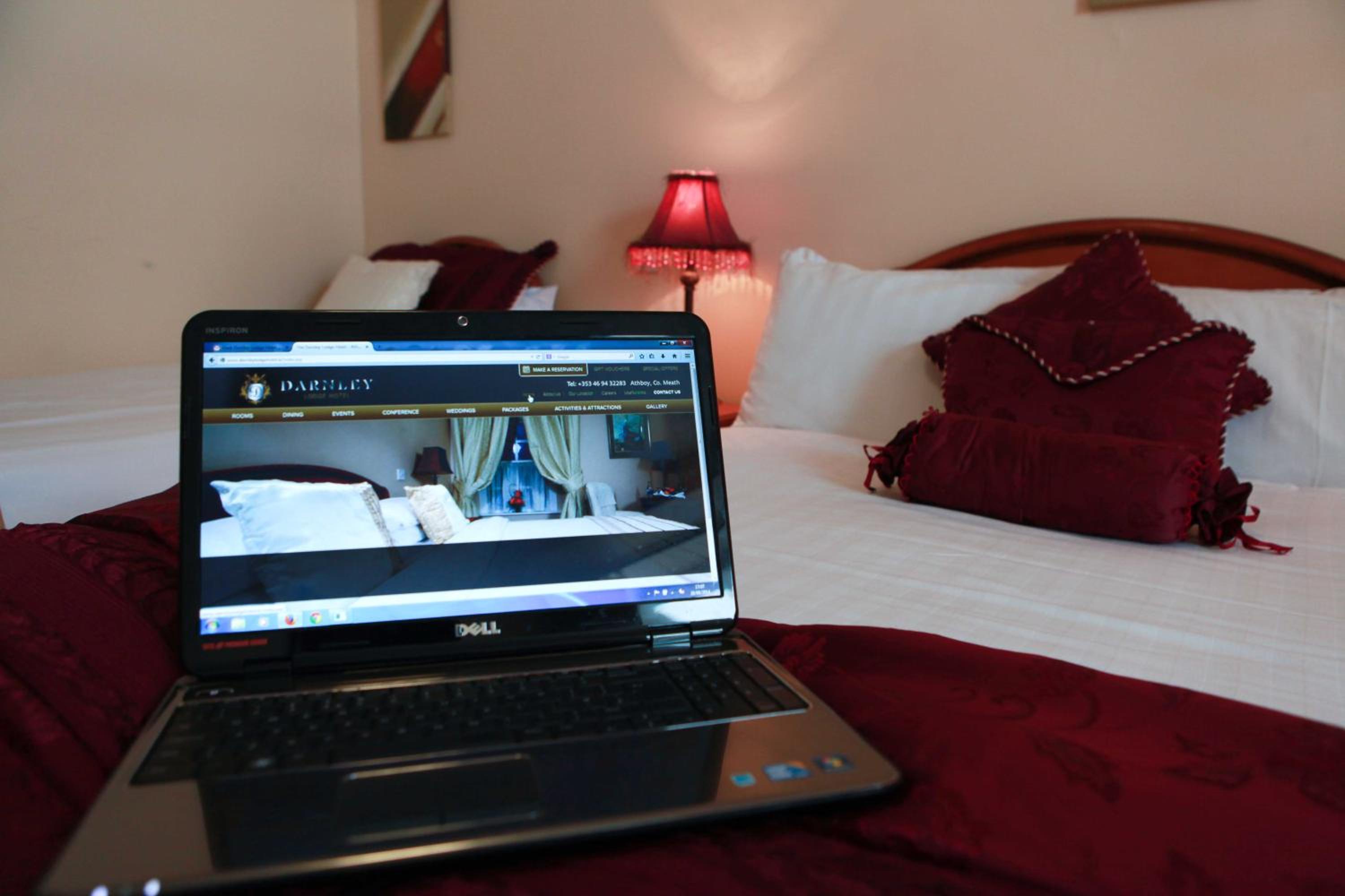Twin Room - Photo 3