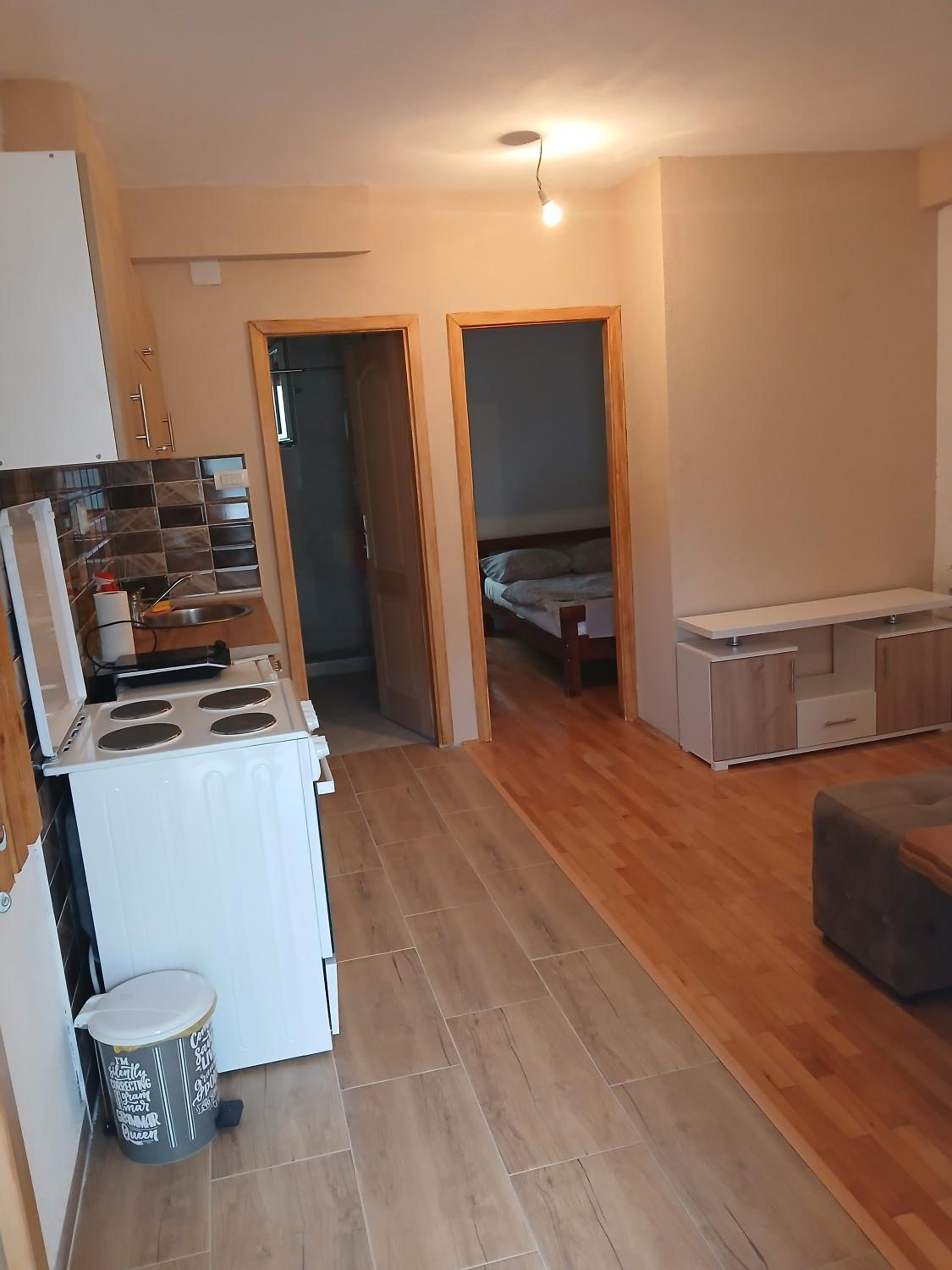 Apartment photo 1