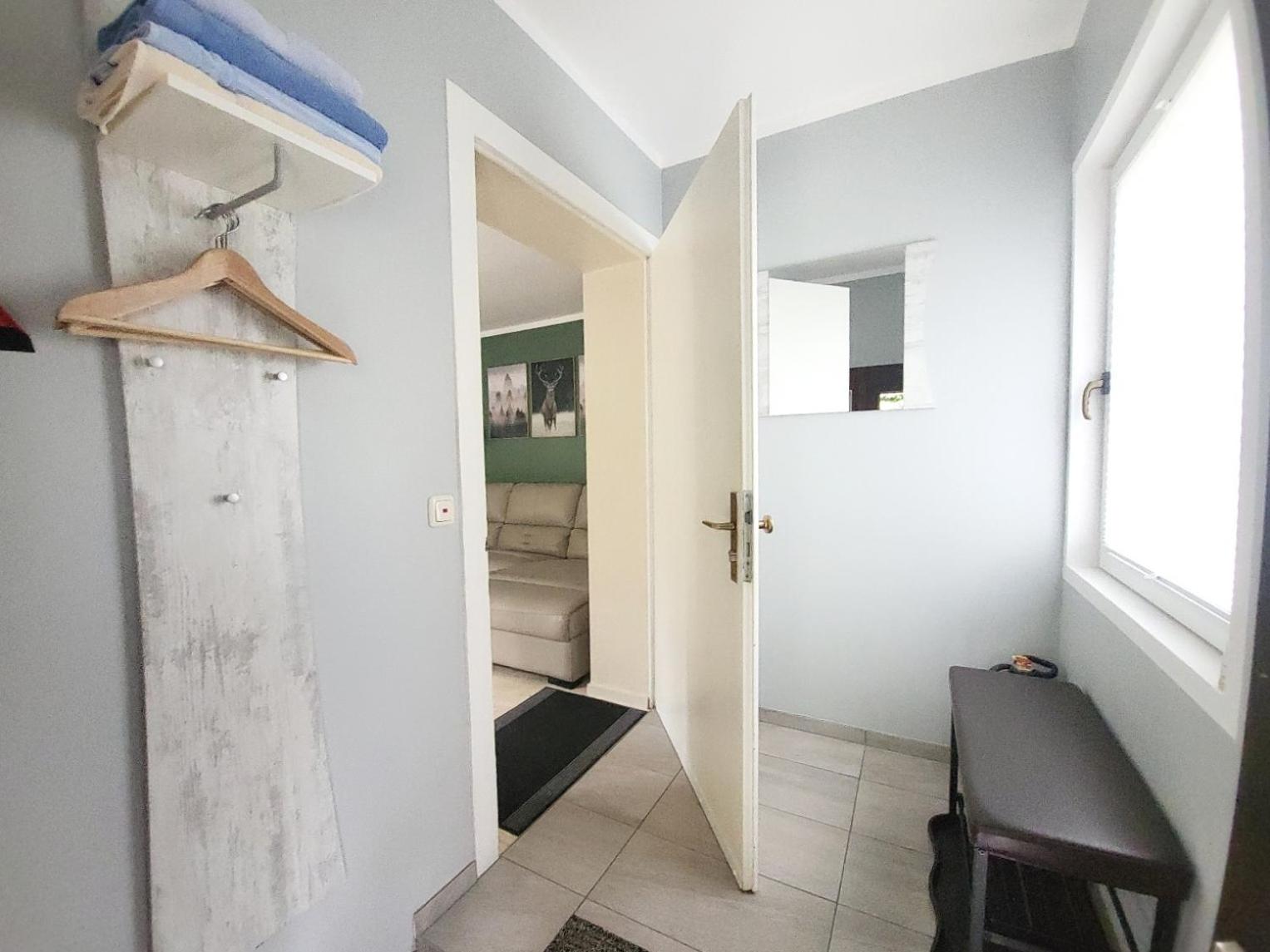 One-Bedroom Apartment with View photo 3