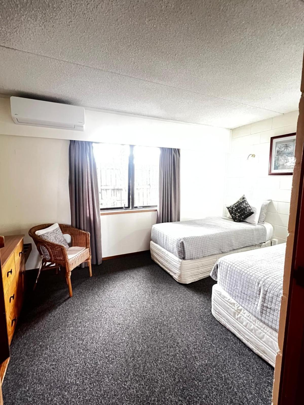 One-Bedroom Family Apartment photo 3