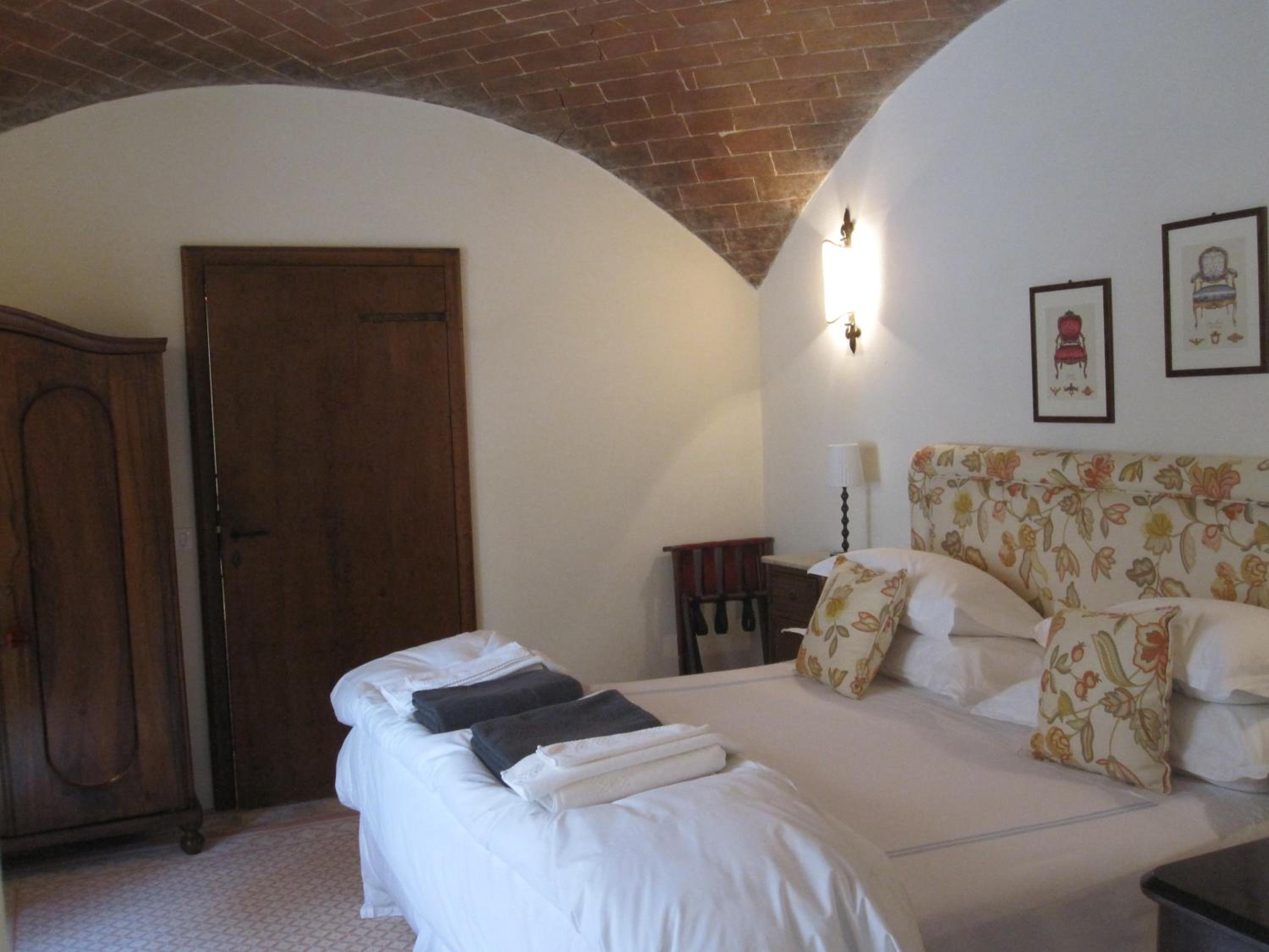 Classic Double Room - Photo 1