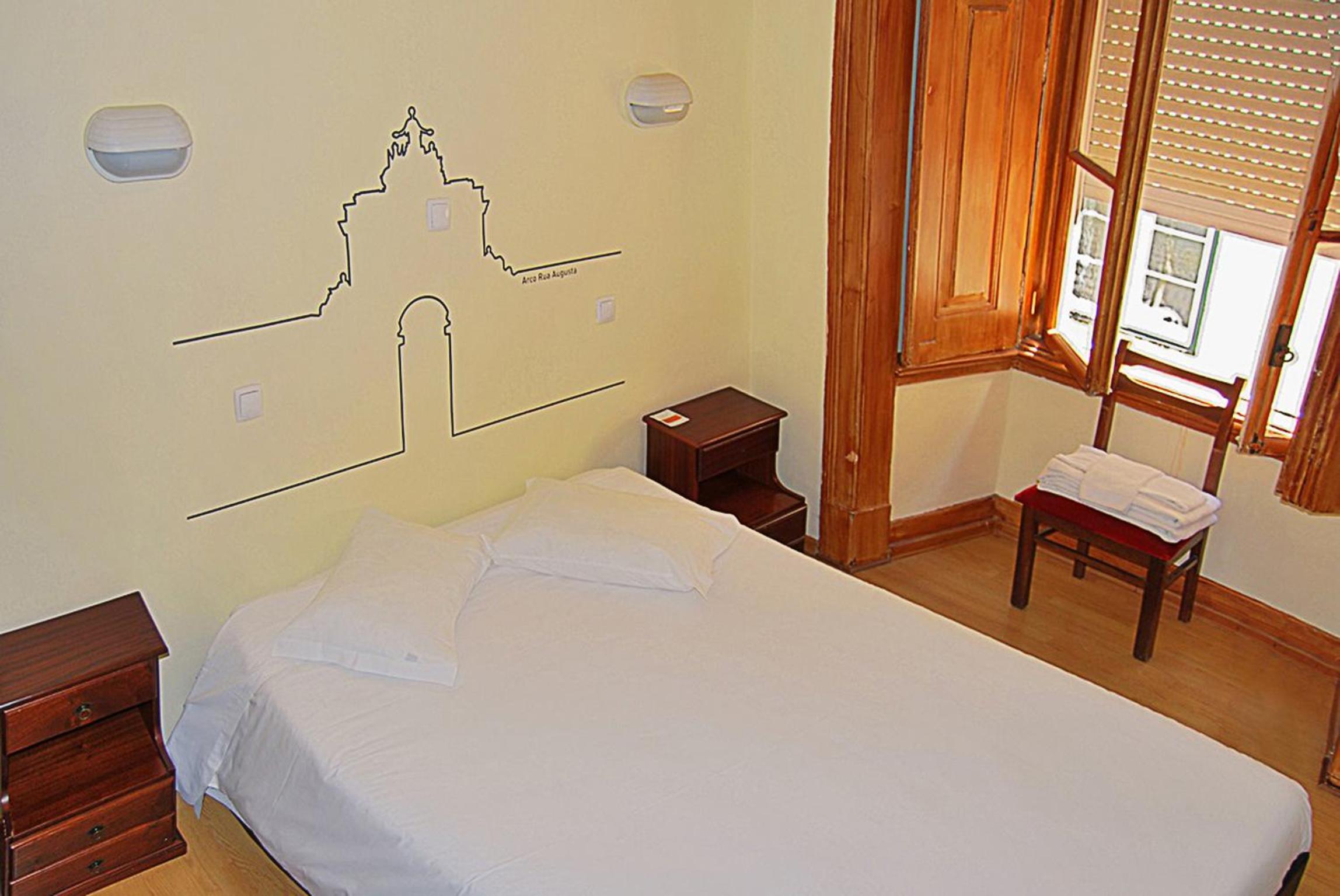 Standard Double Room - Photo 6