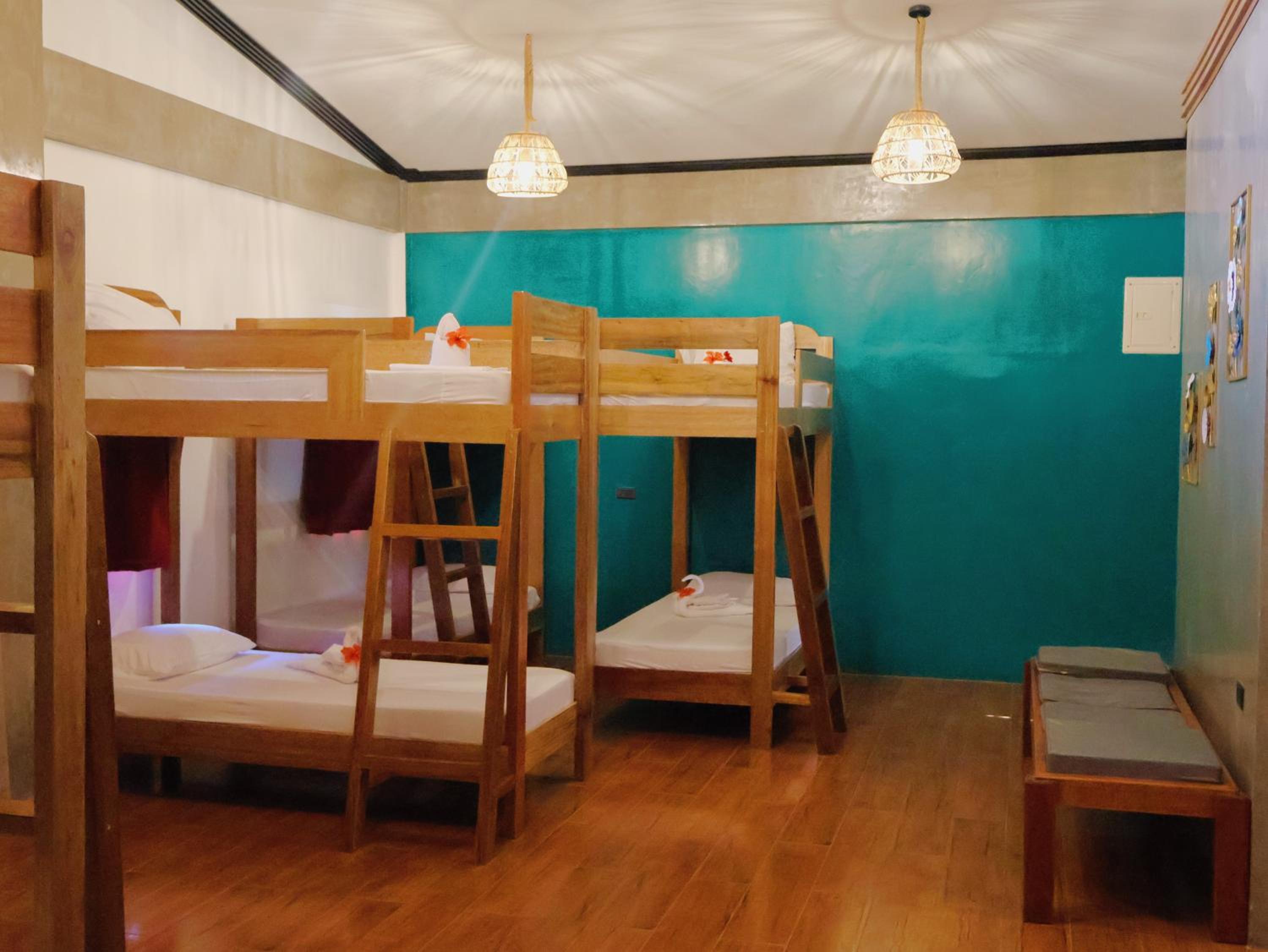Deluxe Quadruple Room photo 3