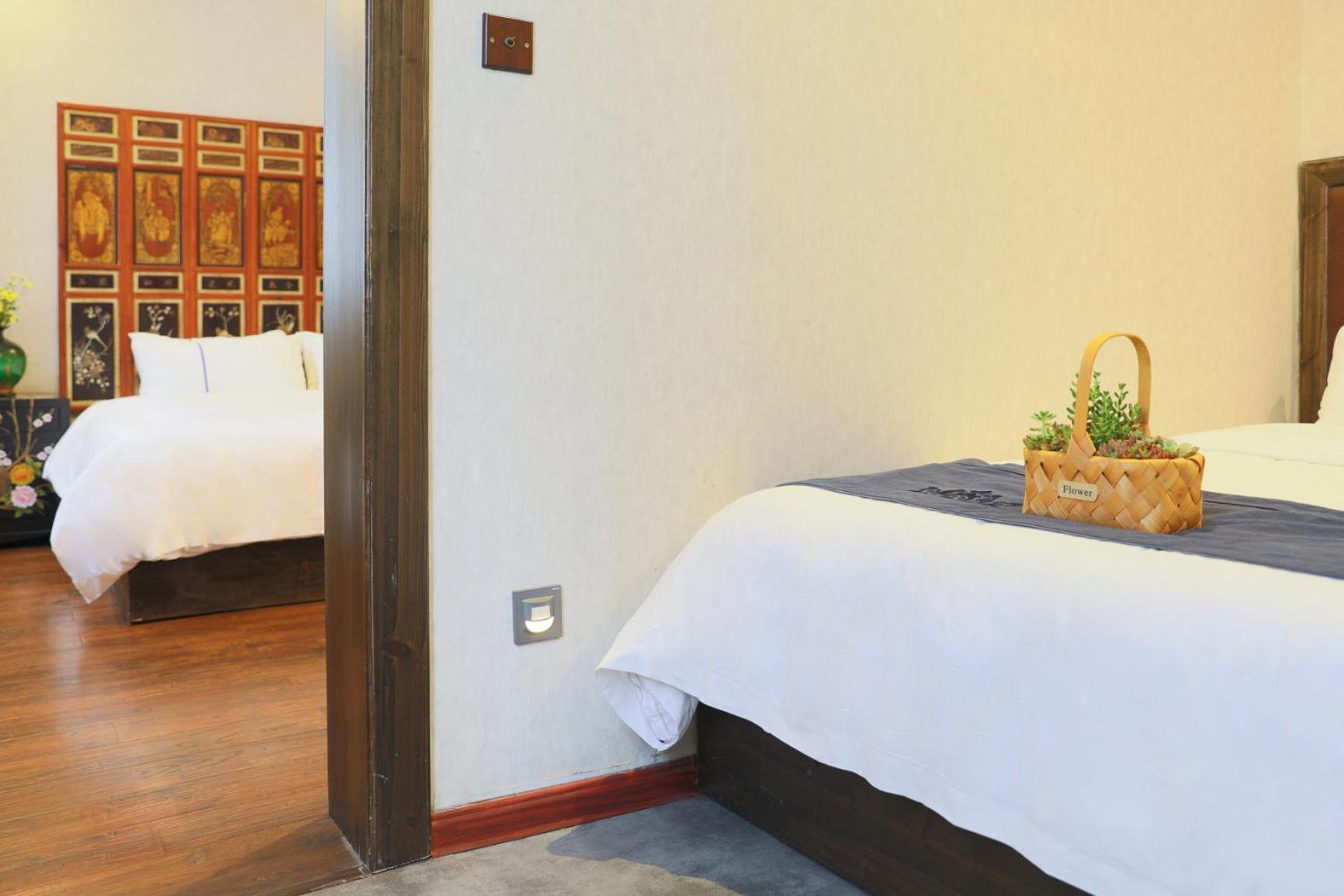 Deluxe Family Suite