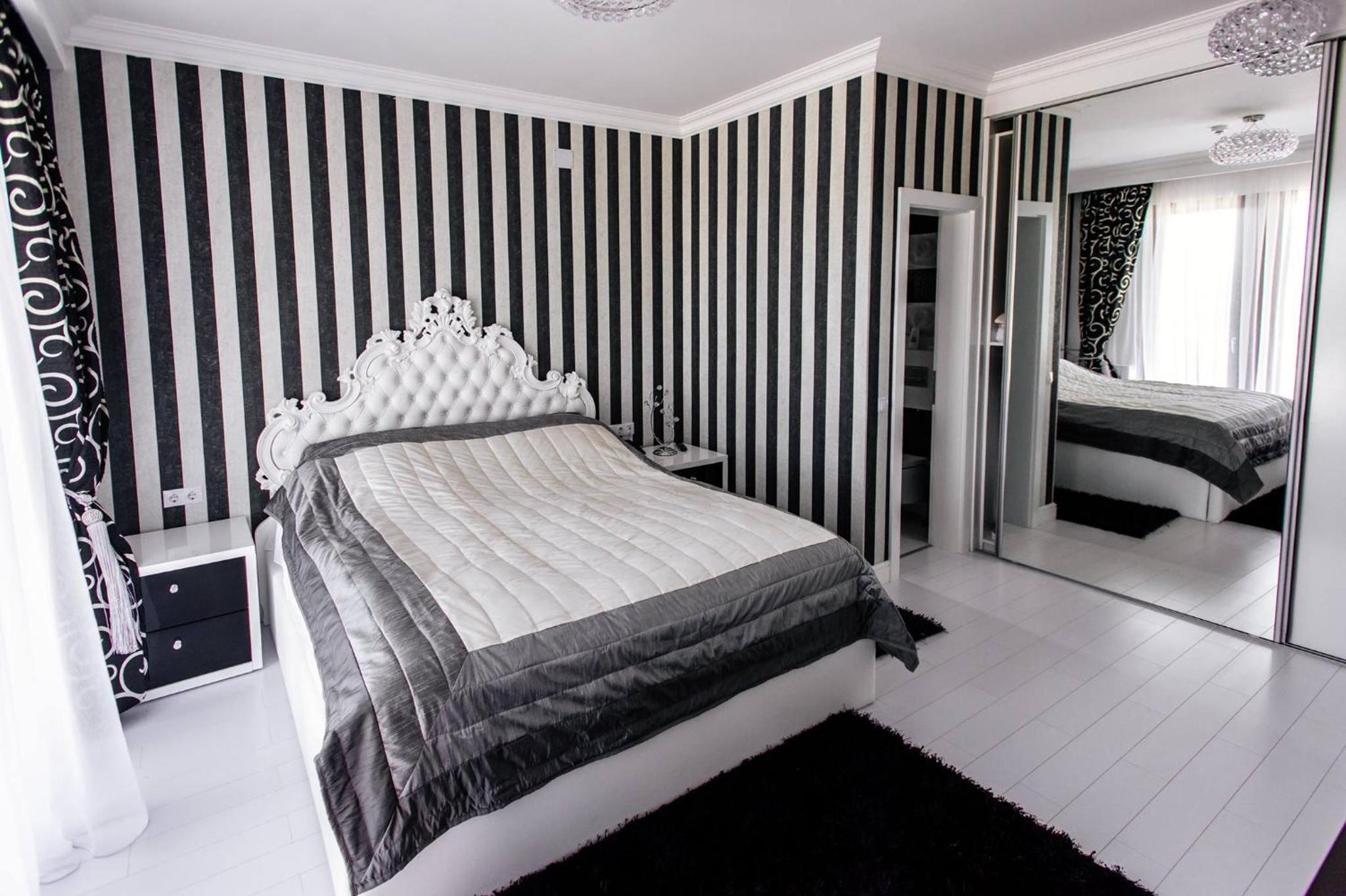 Small Double Room photo 1