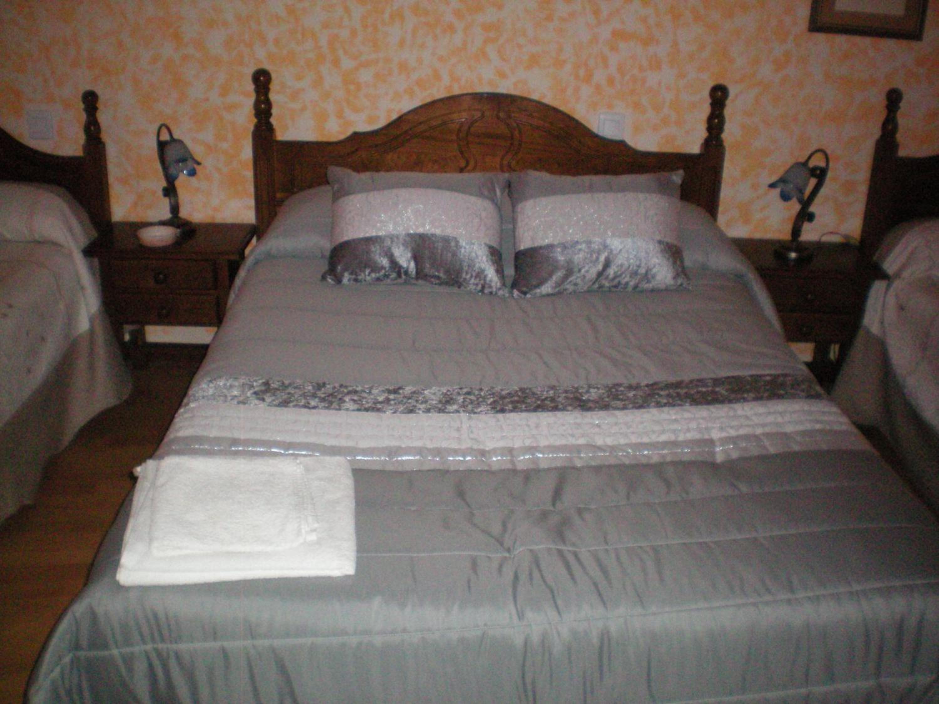 Family Room (5 Adults) - Photo 5