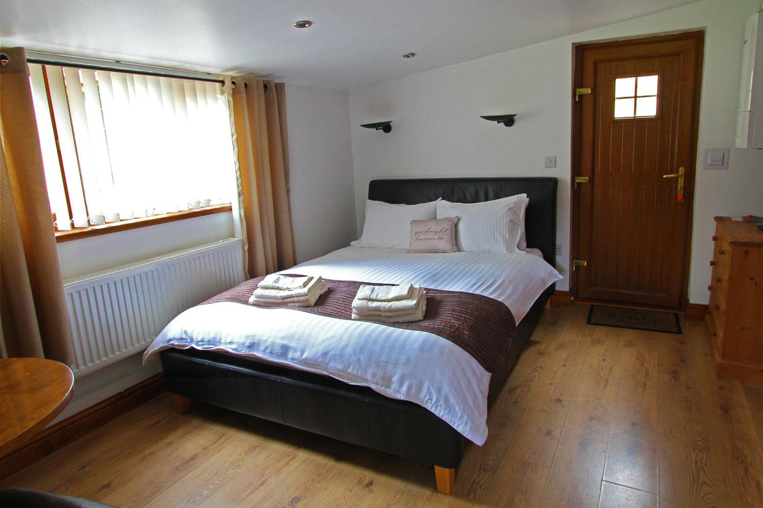 Double Room - Photo 1