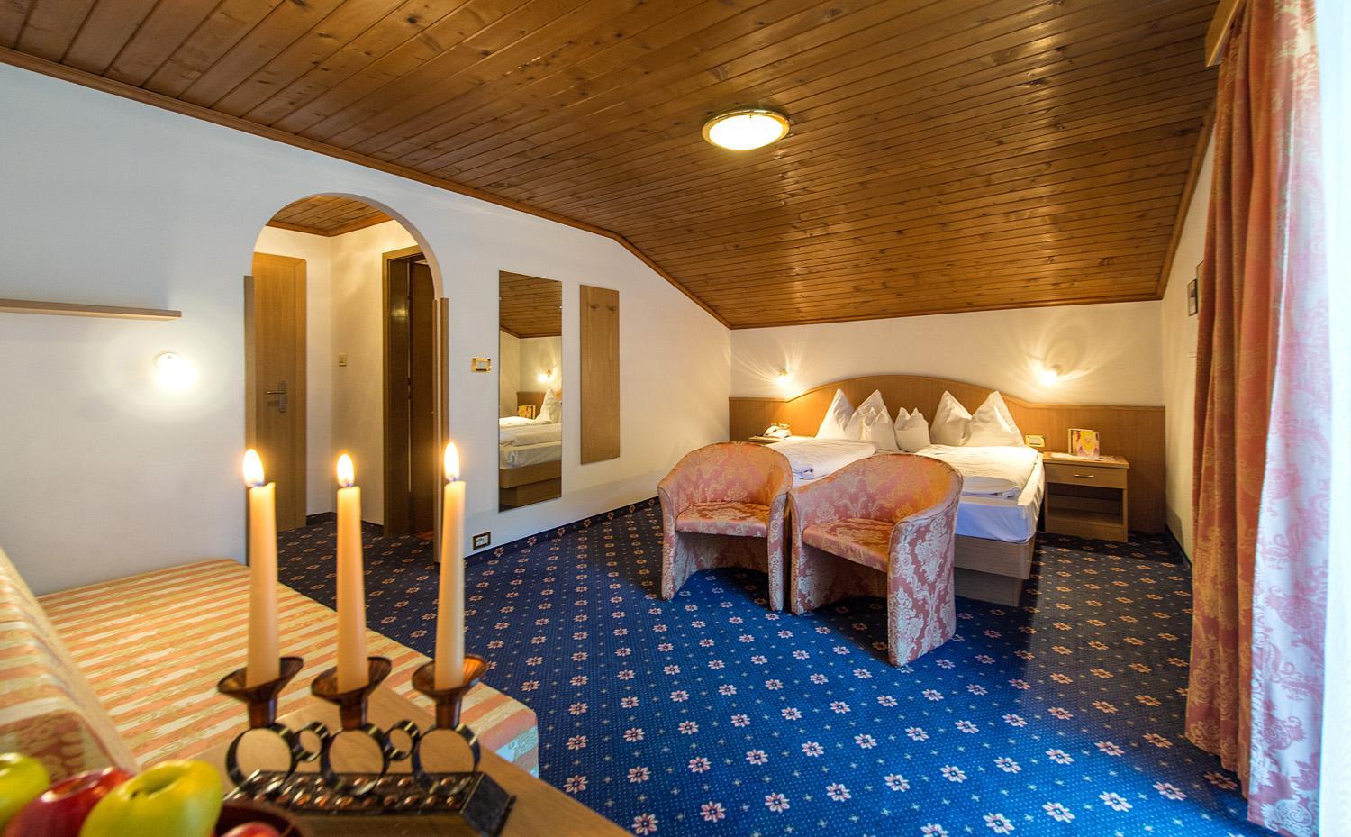 Superior Double Or Twin Room photo 3