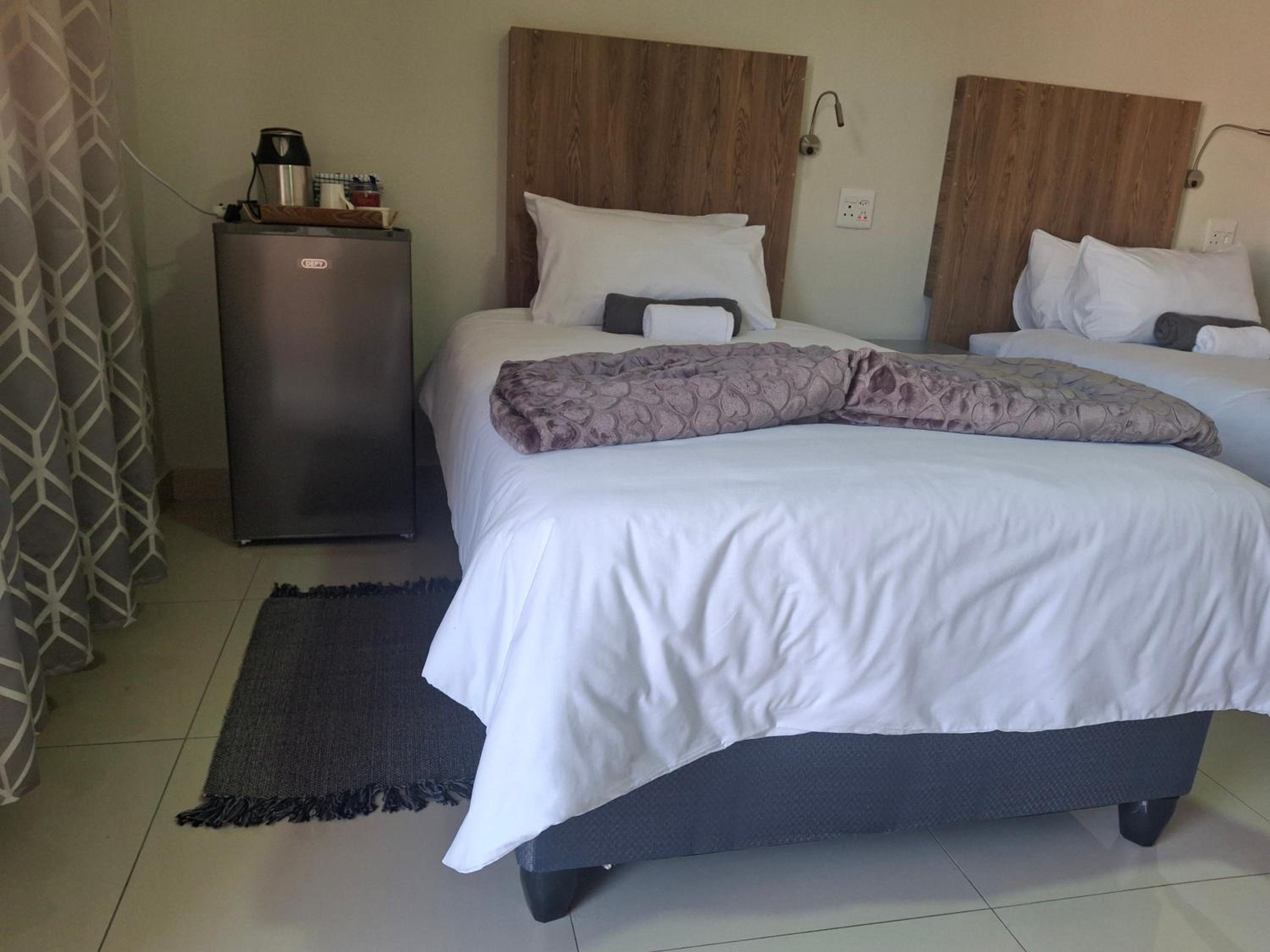Standard Twin Room photo 1