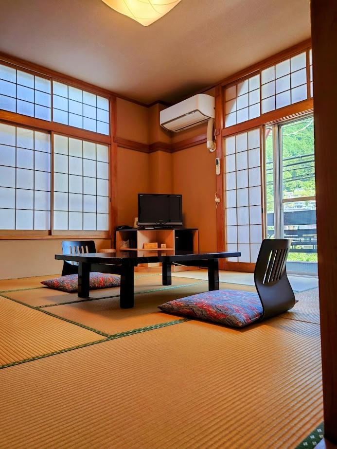 Japanese-Style Quadruple Room