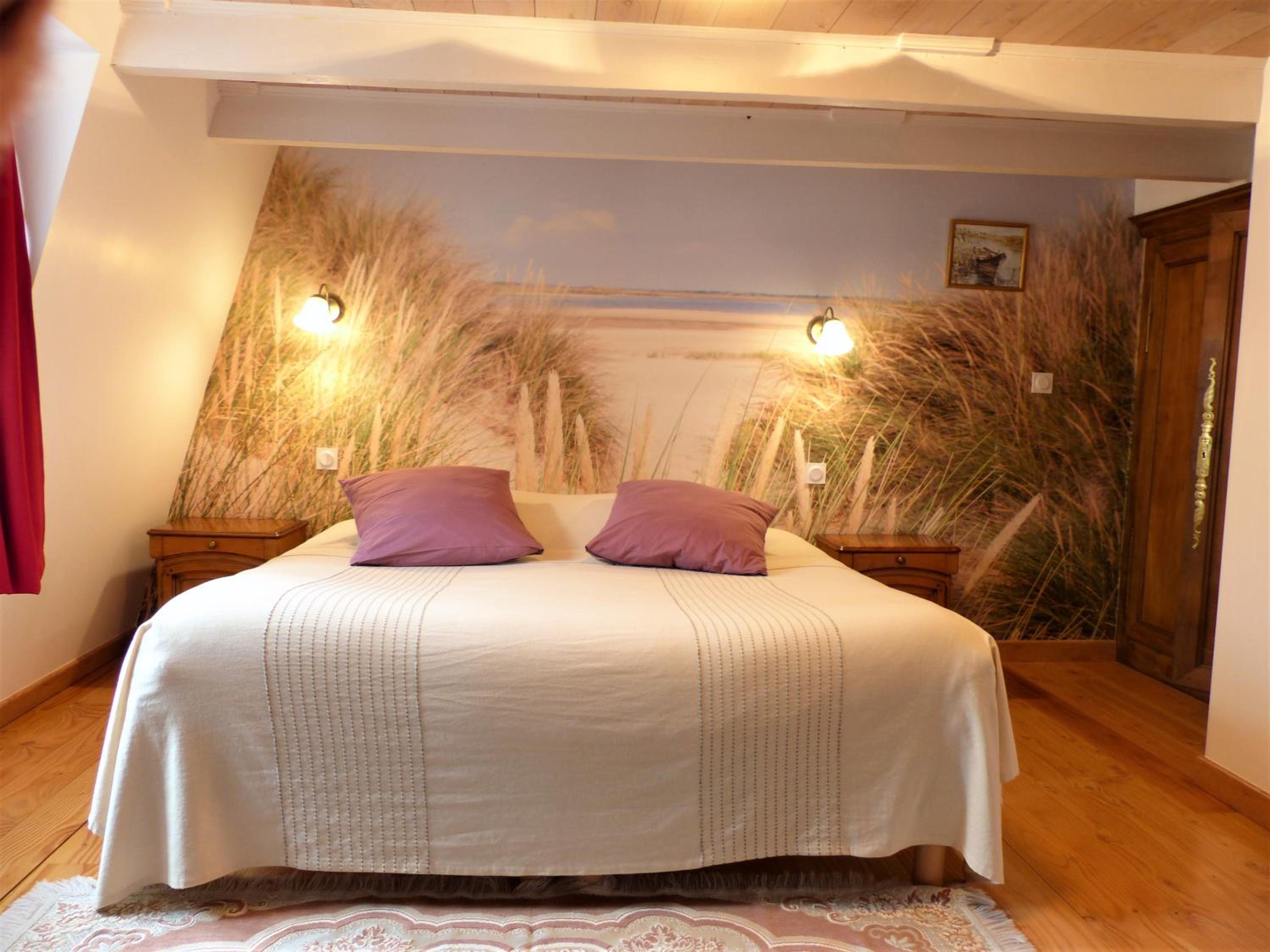Standard King Room photo 2