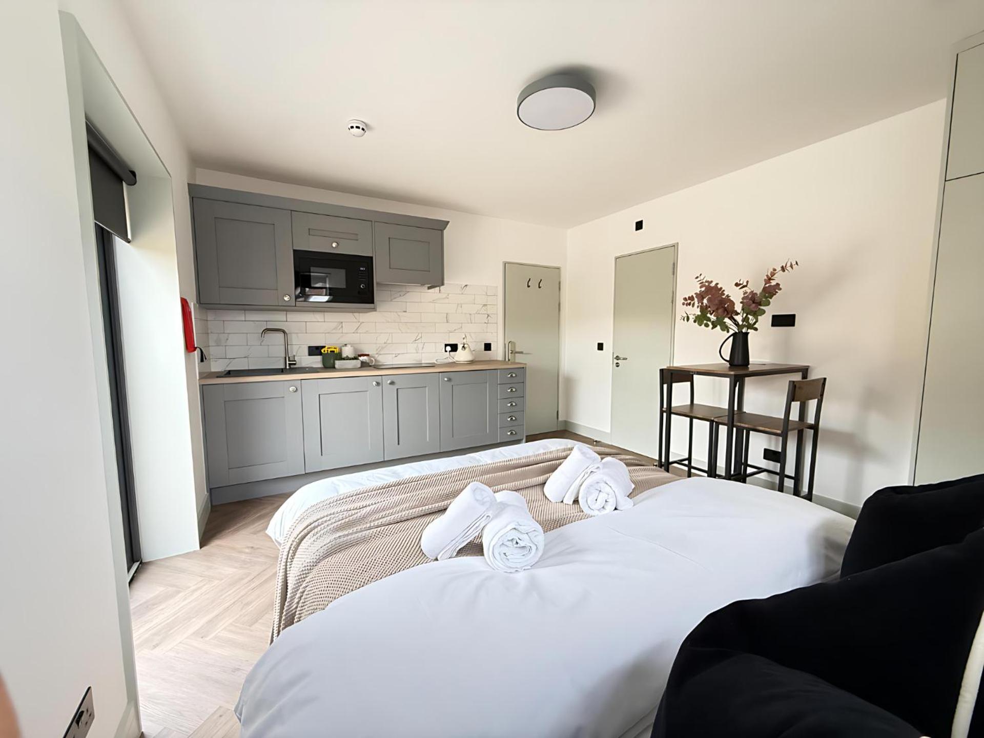 King Room with Garden View
