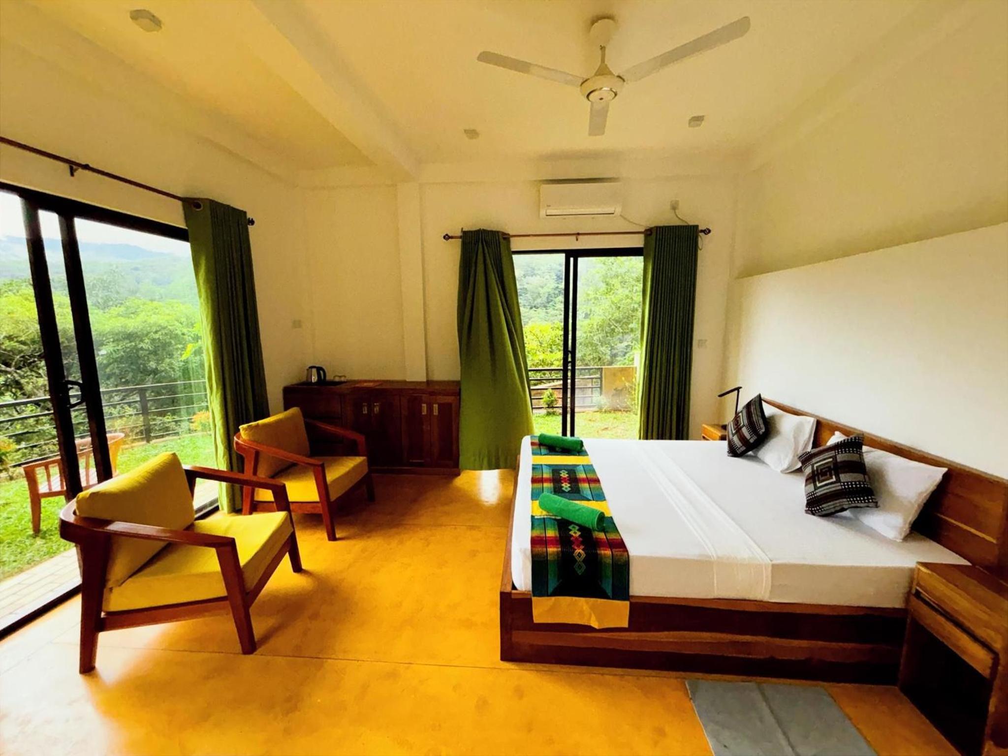 King Room with Pool View with Free nature walk and 10% off F&B and Spa photo 2