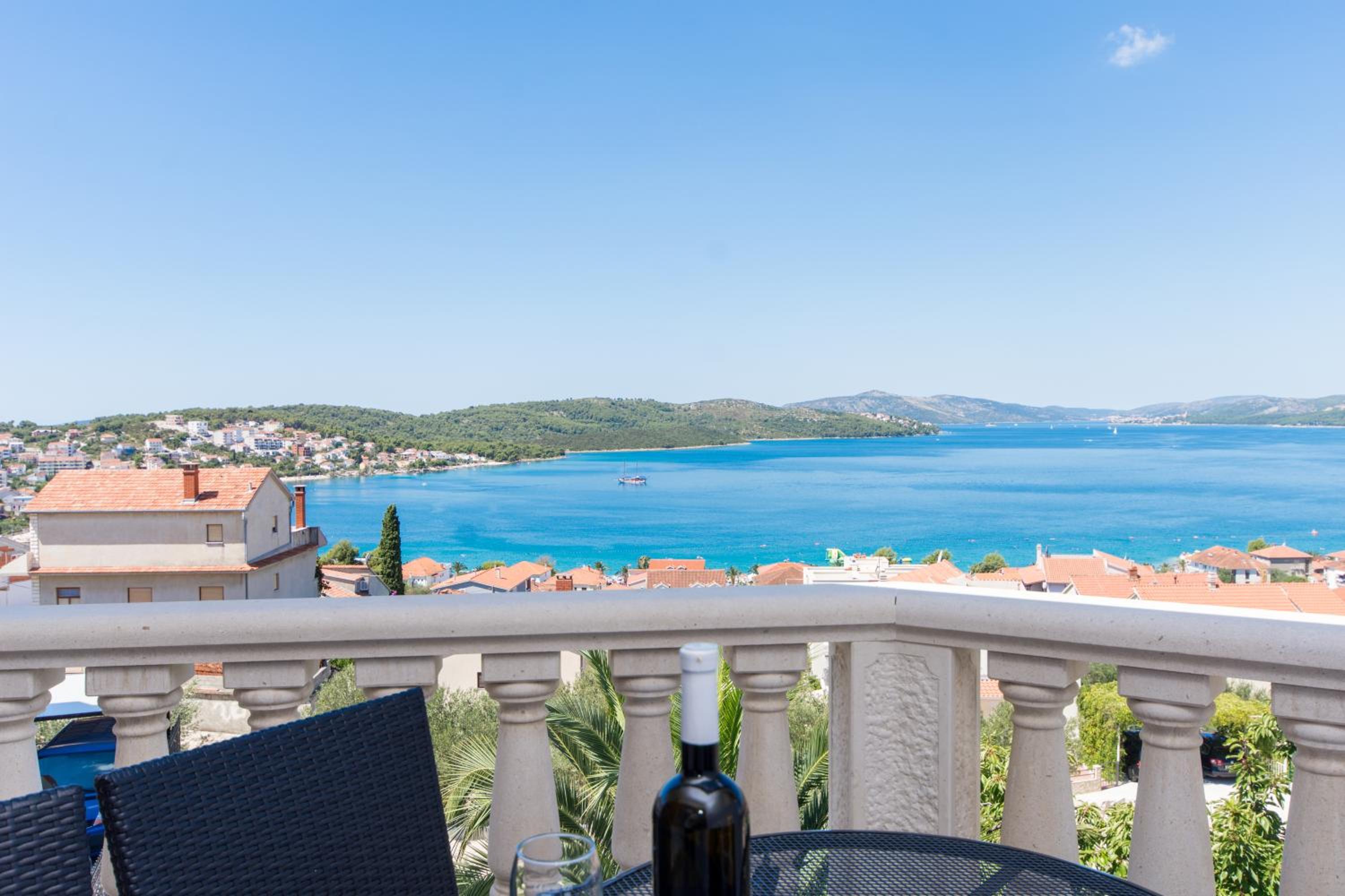 Apartment with Sea View