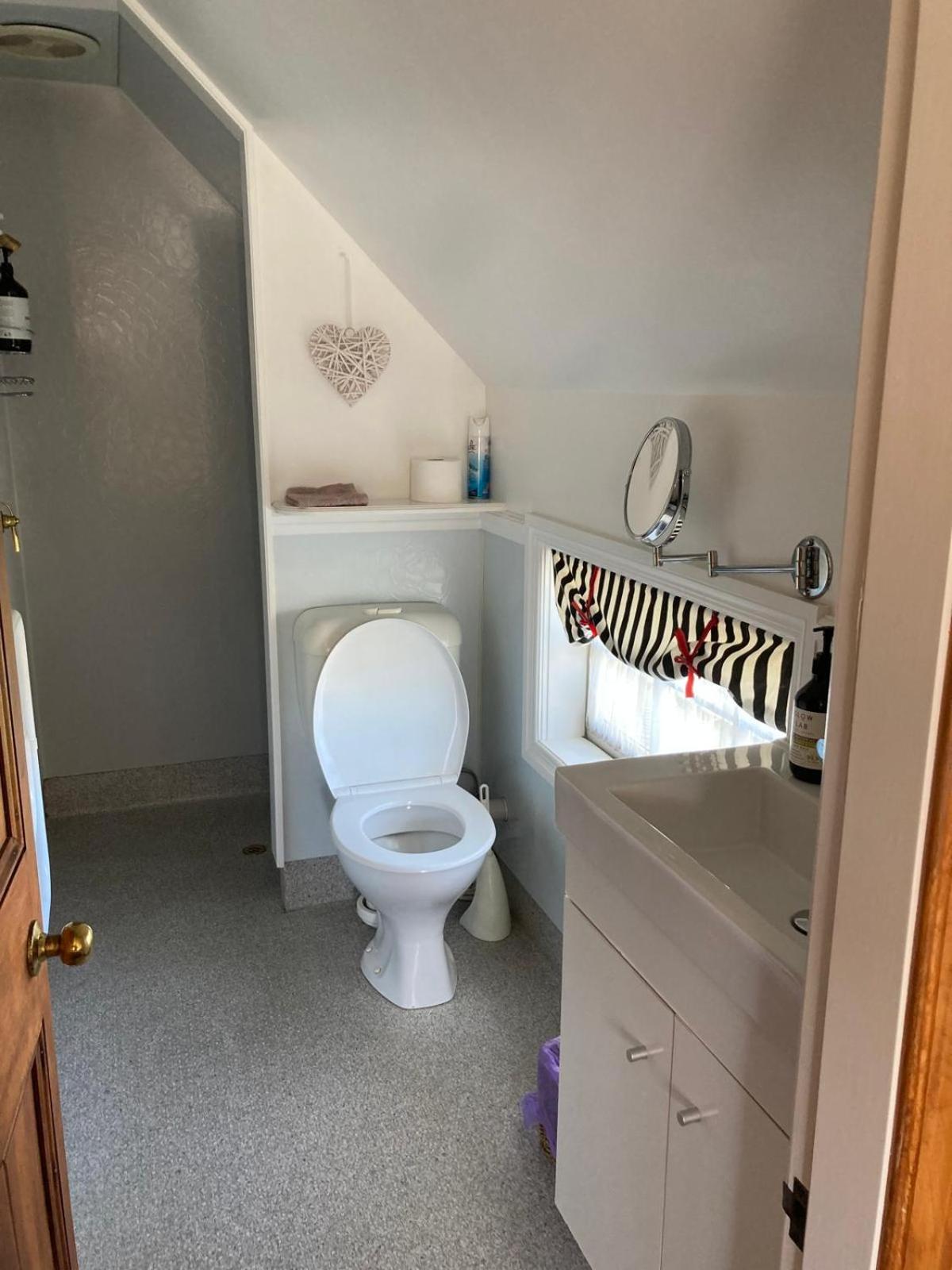 Double Room with Private Bathroom photo 2