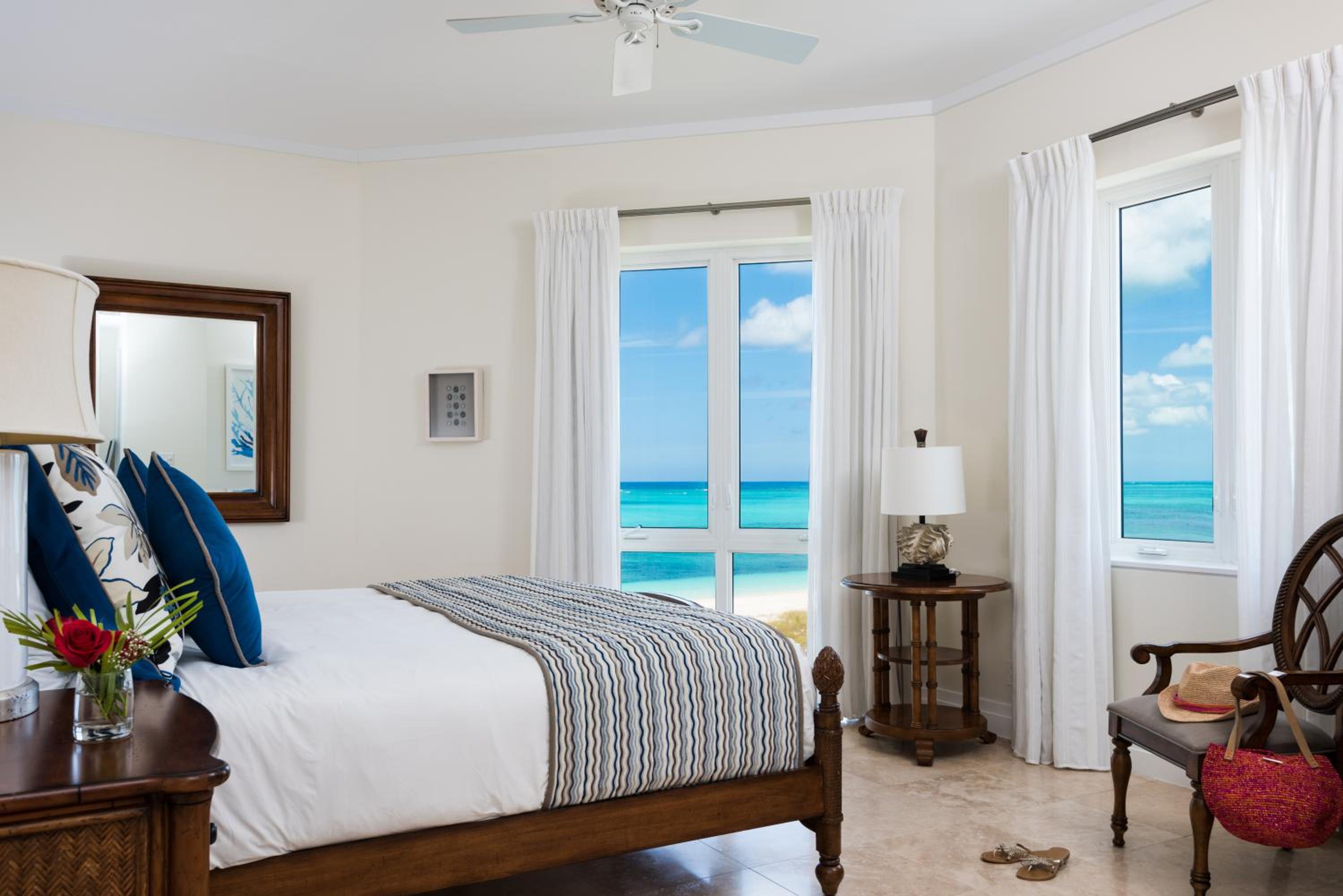 Premier Oceanfront Three-Bedroom Suite photo 3