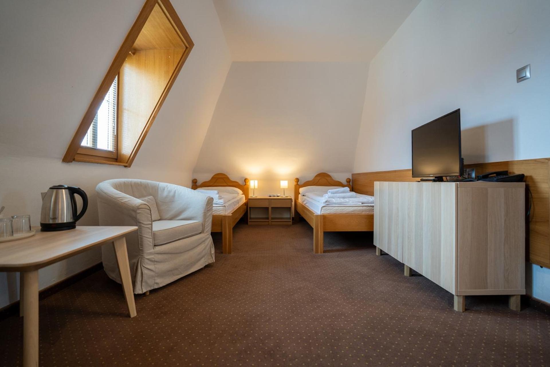 Standard Twin Room photo 1