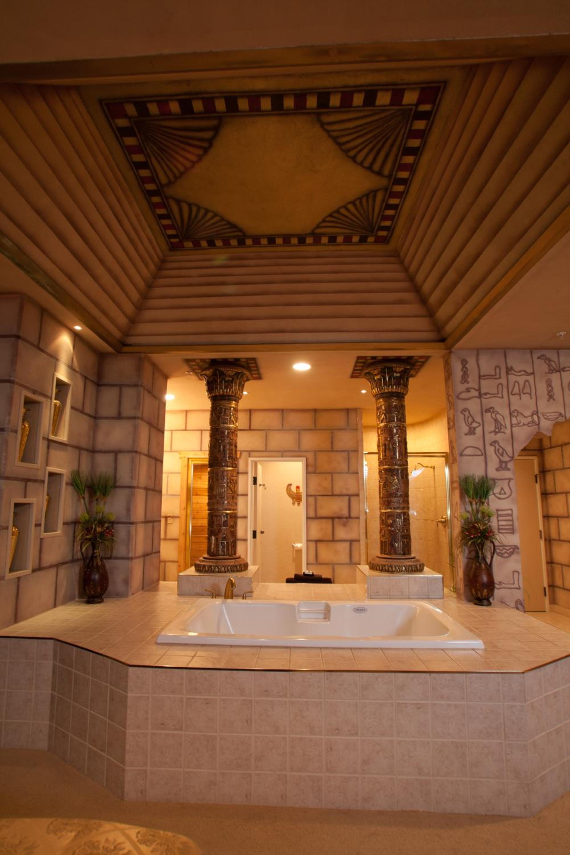 King Room - Egypt Theme photo 3
