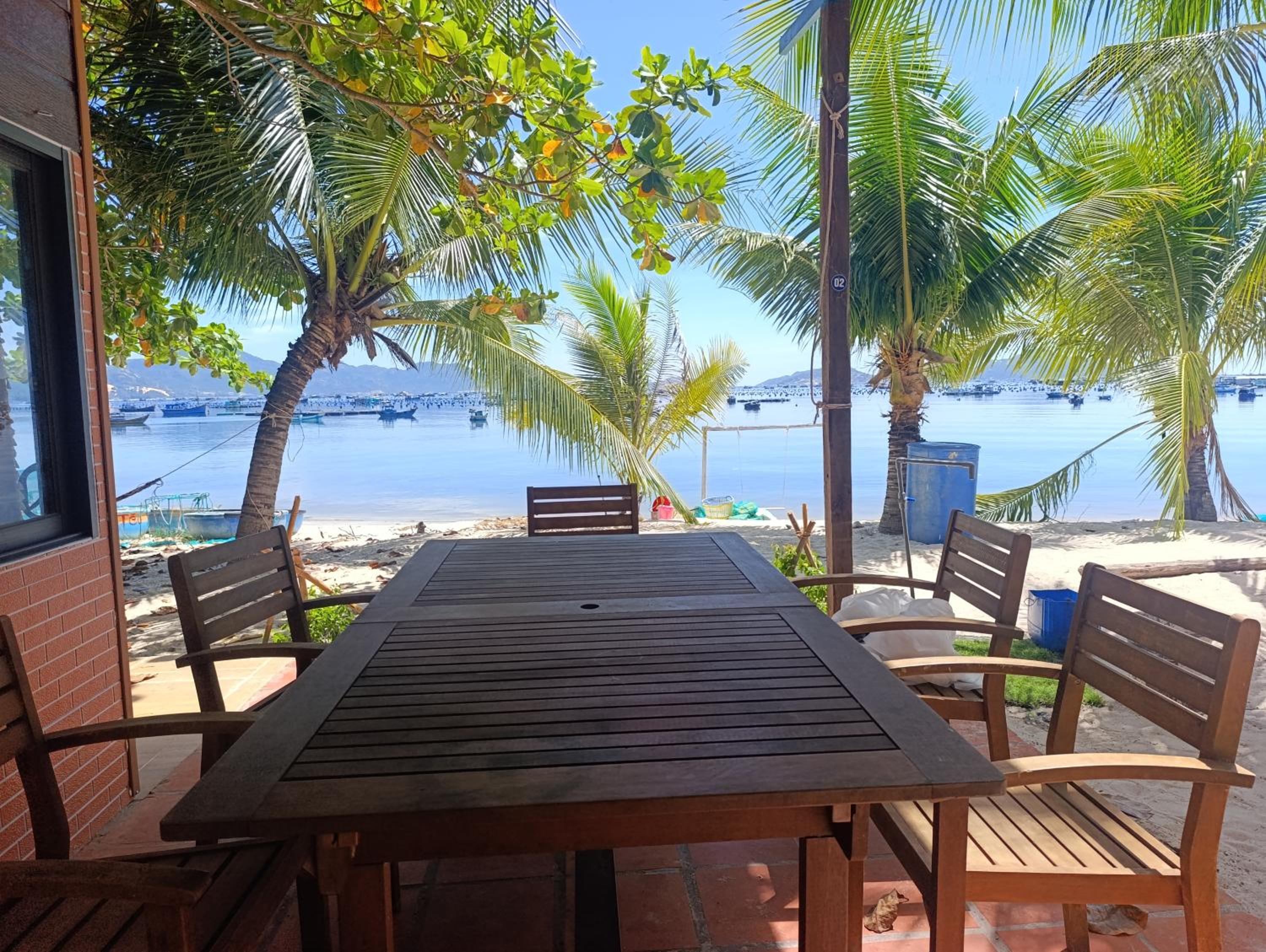 Villa - Beach Front photo 1