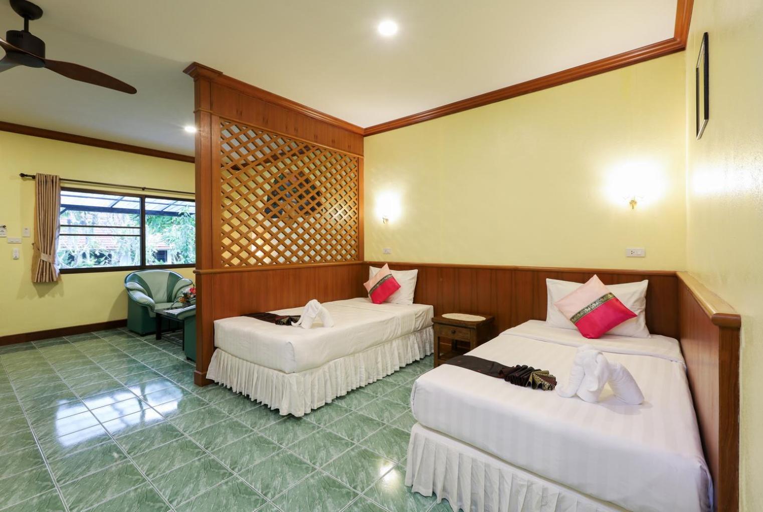 Deluxe Suite