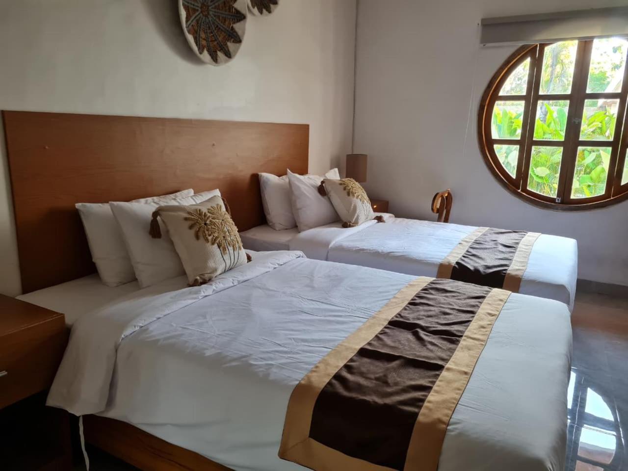Twin Room with Kitchenette