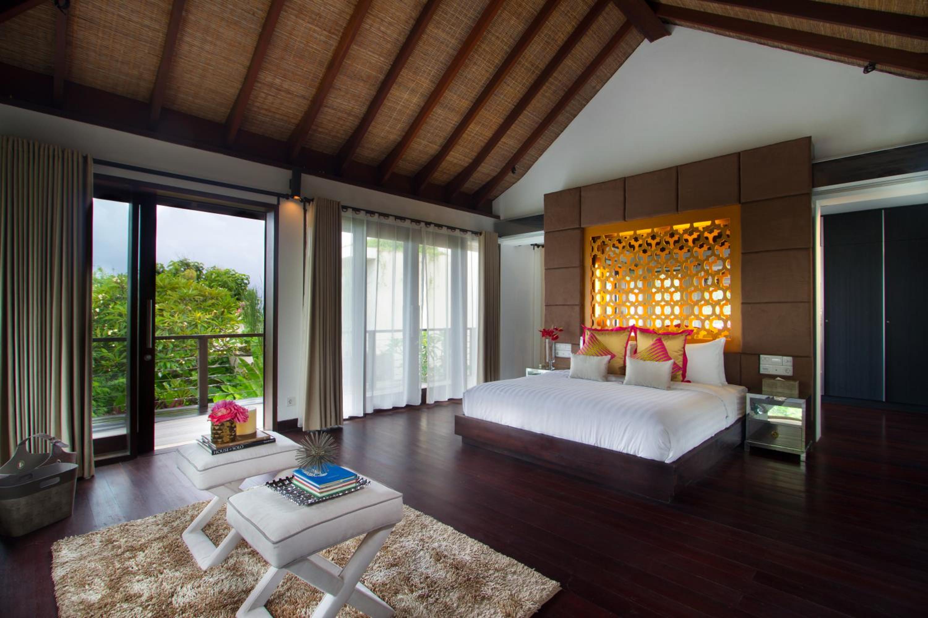 Villa with Sea View photo 1