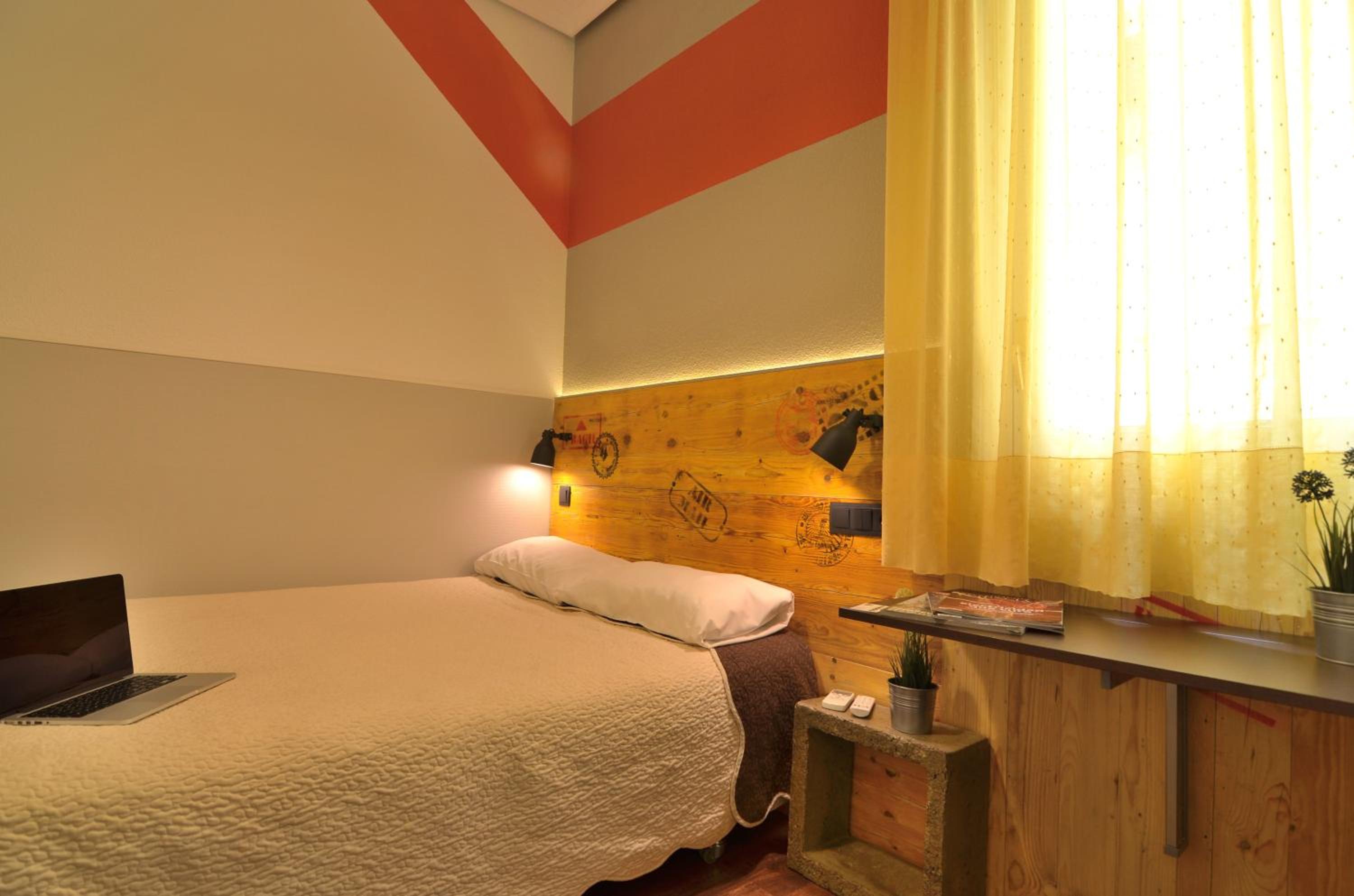 Double Room with Bathroom photo 3