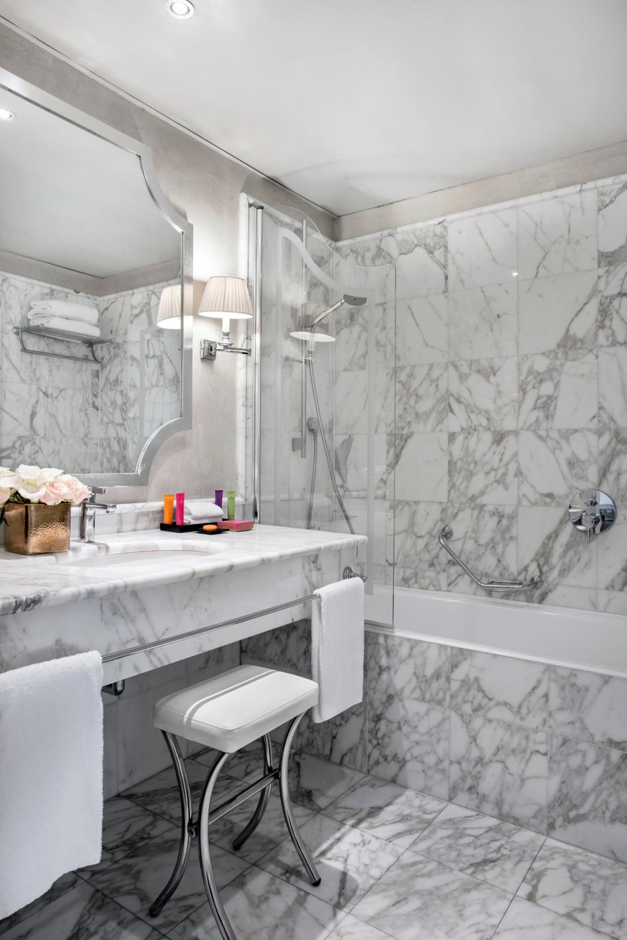 Duplex Junior Suite photo 2