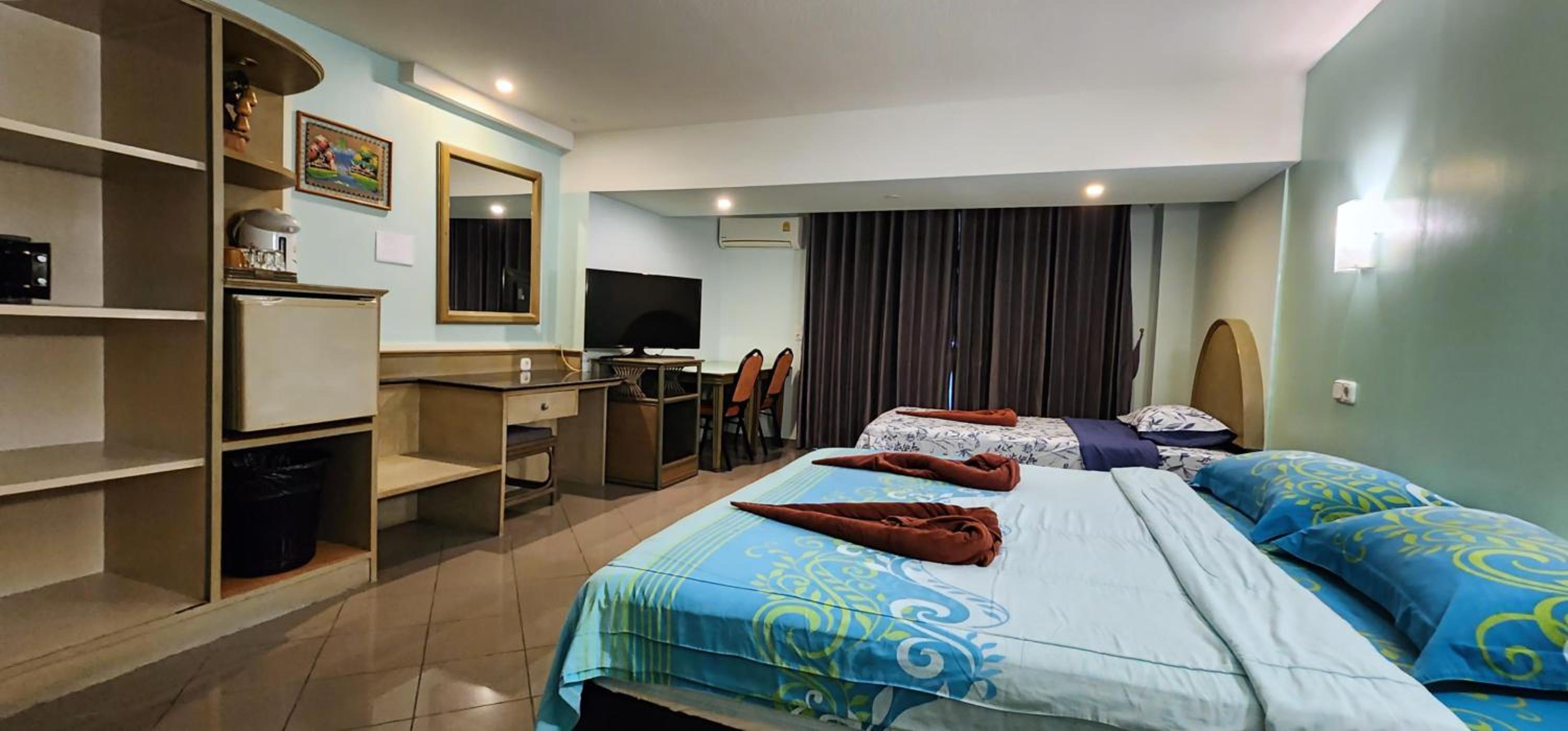 Deluxe Triple Room