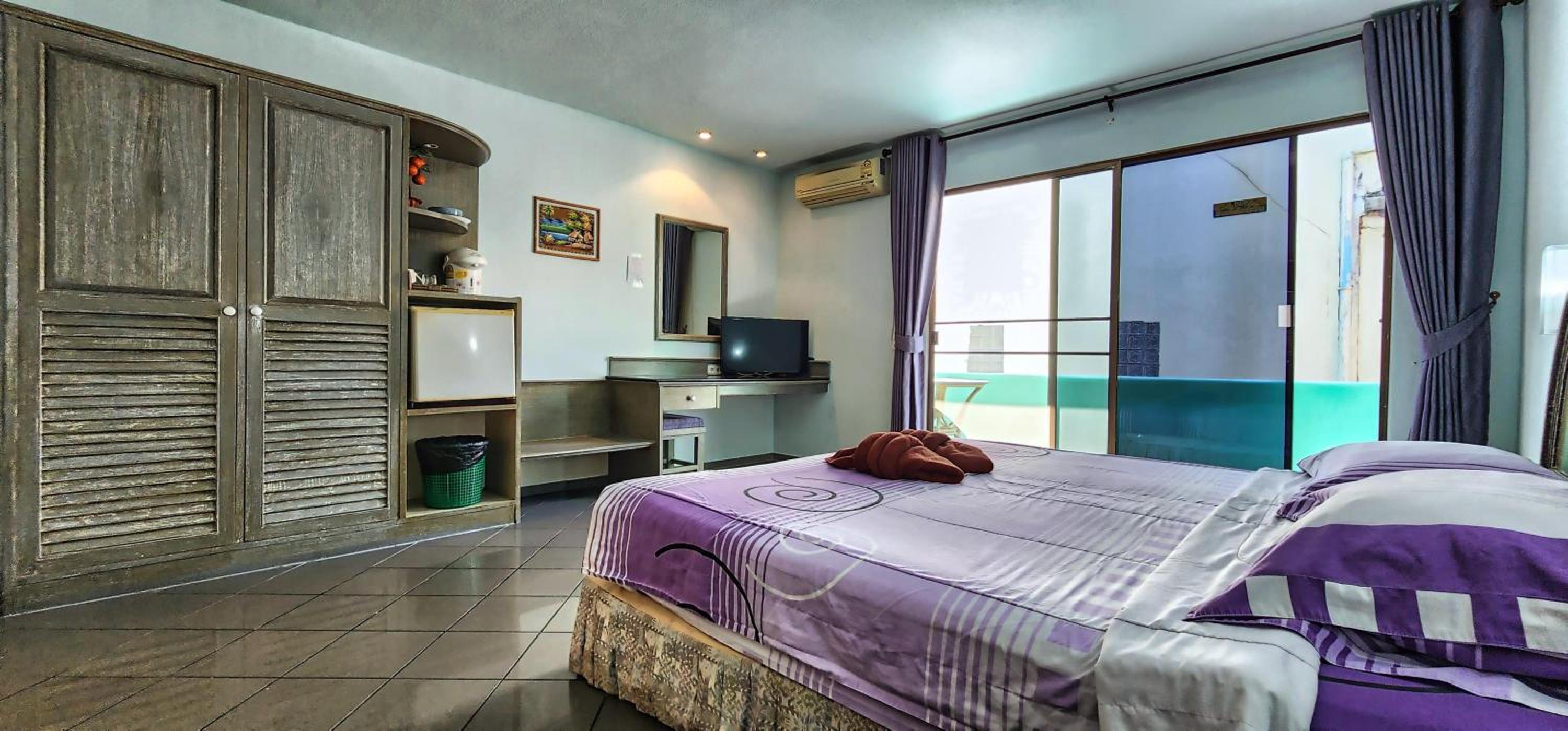 Deluxe Double Room with Balcony