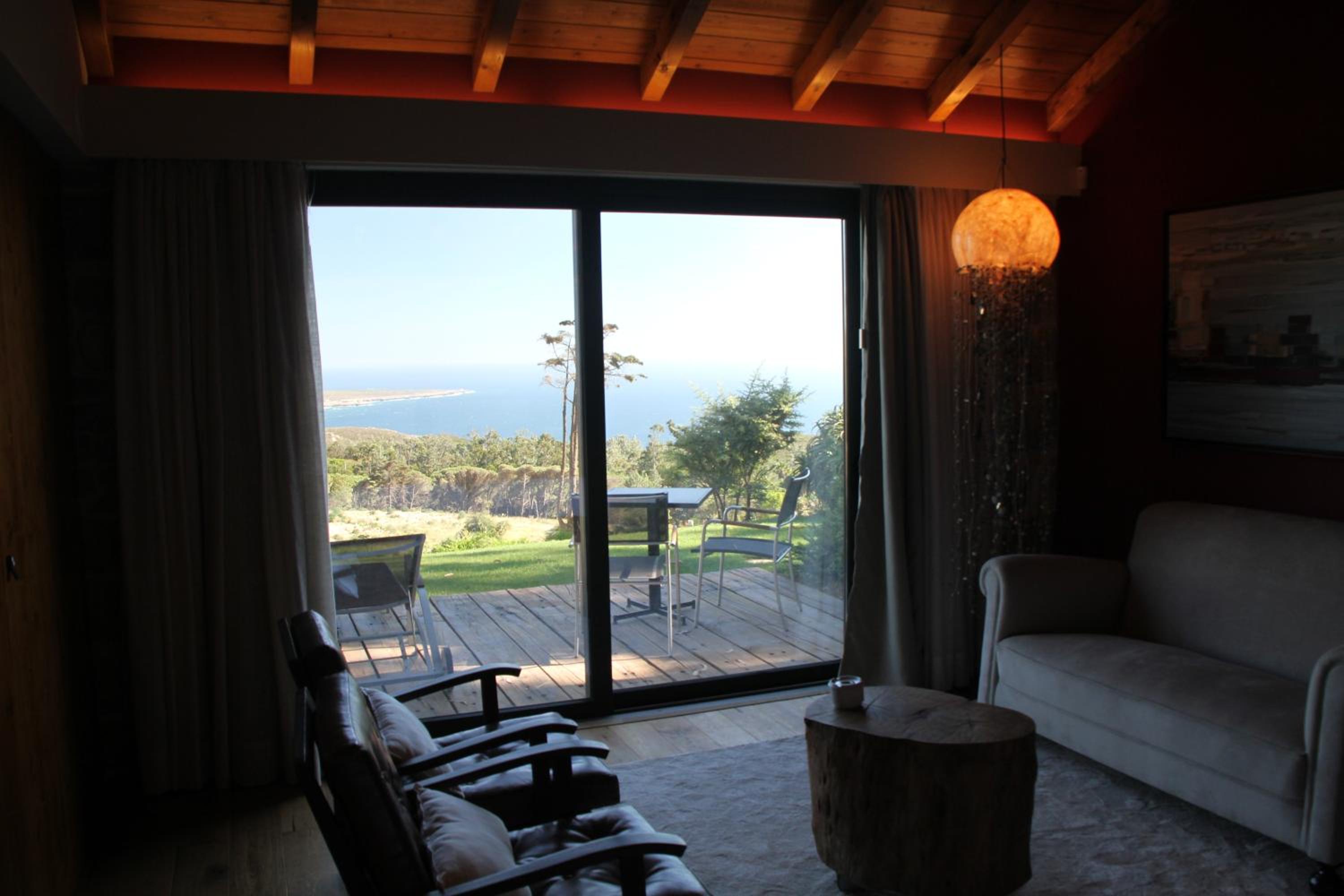Deluxe Twin Room with Terrace and Sea View photo 2