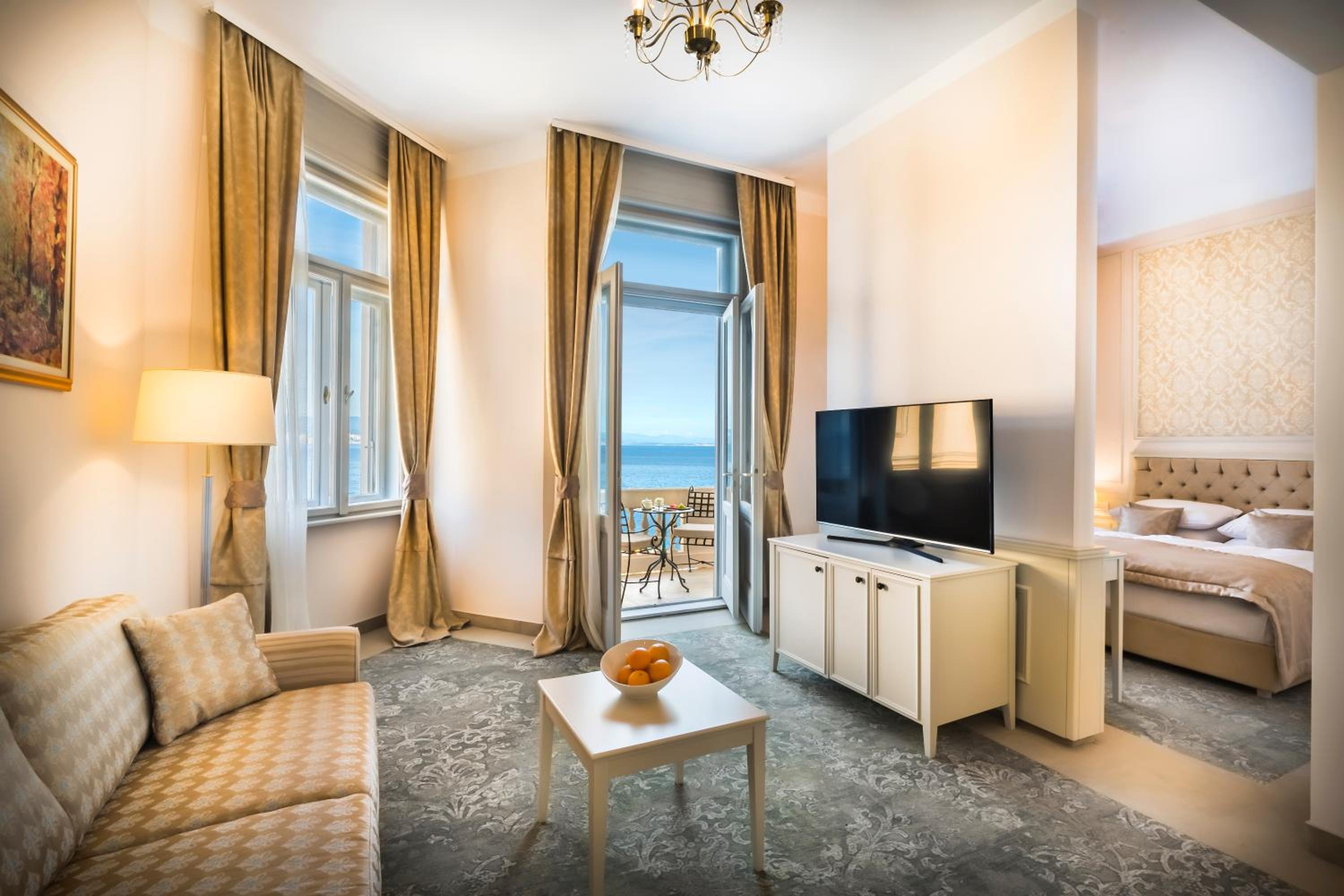 Junior Suite - Photo 2